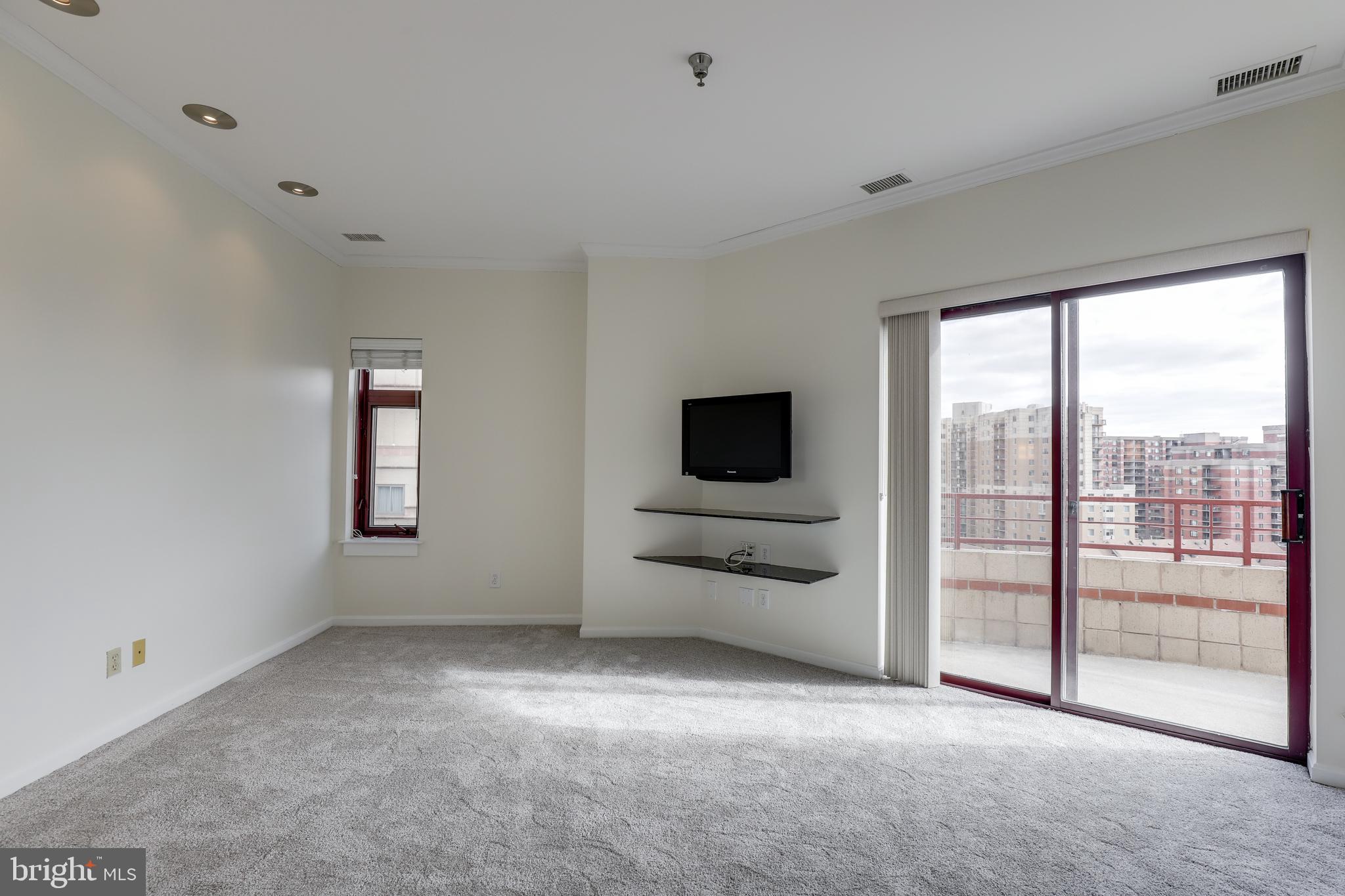 CHARLESTON CONDO - Residential Lease