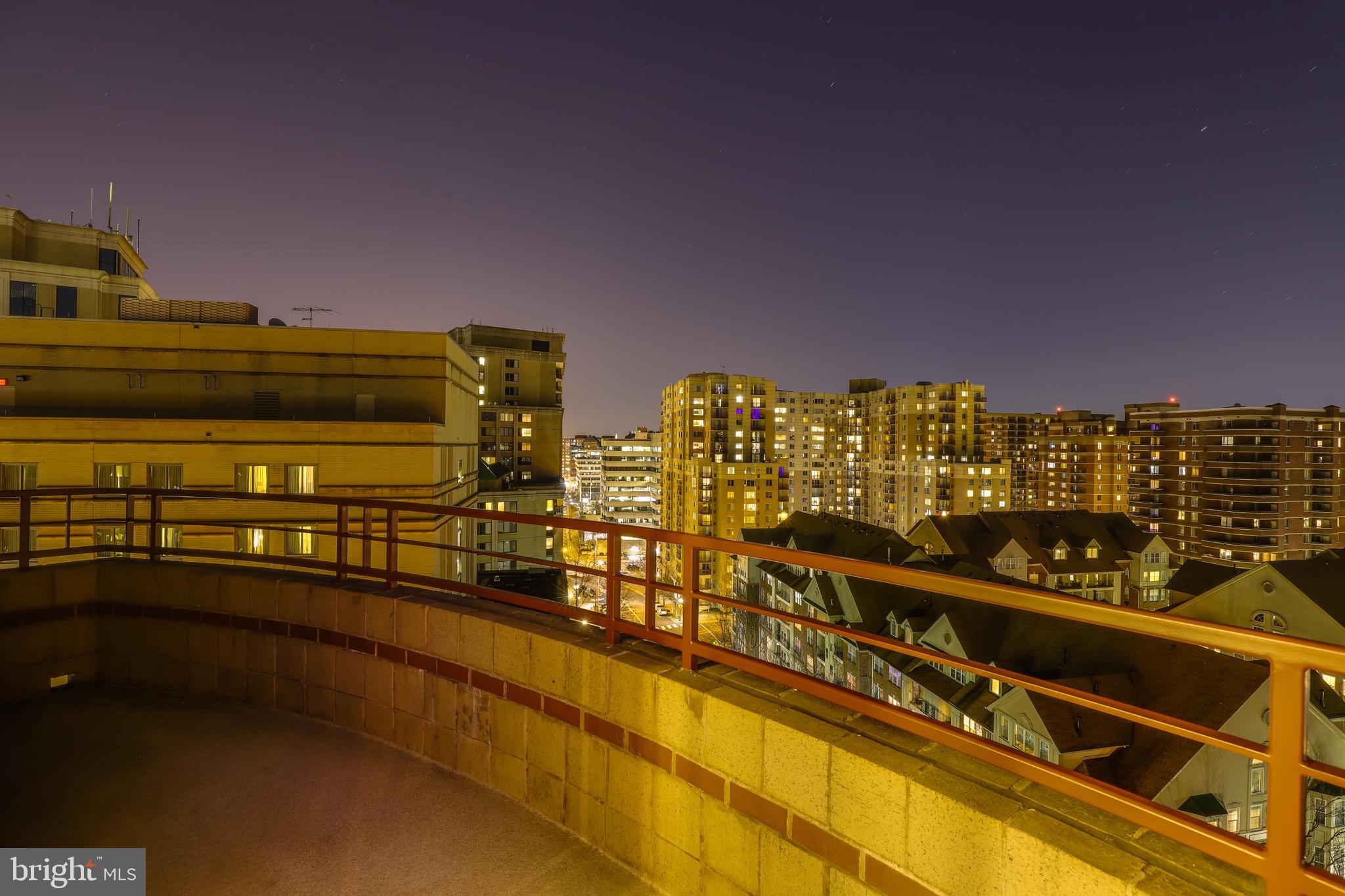 CHARLESTON CONDO - Residential Lease