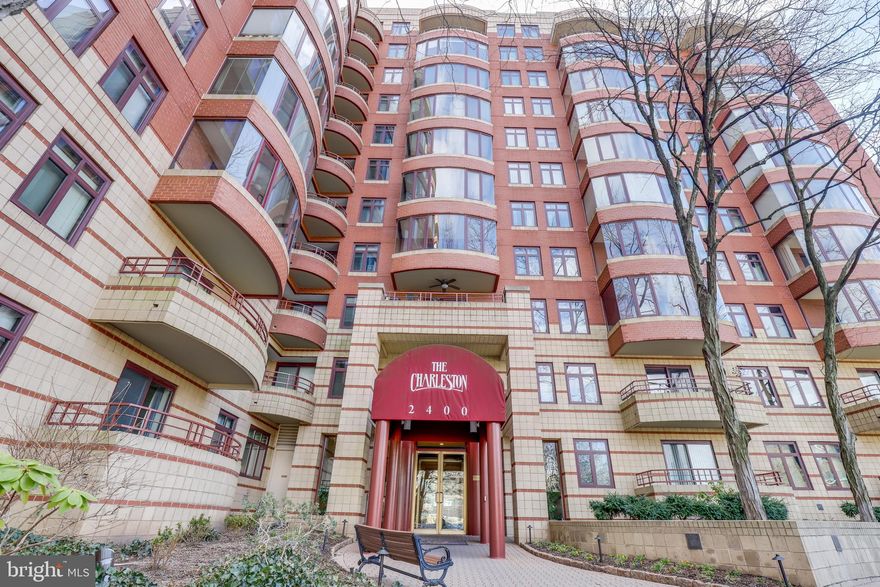 Luxurious, light-filled CORNER PENTHOUSE unit w/ STUNNING CITY VIEWS! Enjoy hardwood floors, granite counters, crown molding, updated light fixtures throughout, and in-unit washer and dryer. Relax into the UNPARALLELED PRIVACY that comes from living in a deluxe corner penthouse. UNBEATABLE VIEWS await on your large corner balcony! Start your morning off right by watching the sunrise with a cup of coffee, or meander to the balcony in the evening for the SPECTACULAR CITY LIGHTS! FANTASTIC community boasts generous amenities, including exercise room, concierge, swimming pool, party room, assigned storage space and elevator. EXCEPTIONAL LOCATION - near dining, entertainment, shopping, parks, metro, and so much more! Move-in fee. **Pictures from previous listing - bar in living room has been removed**