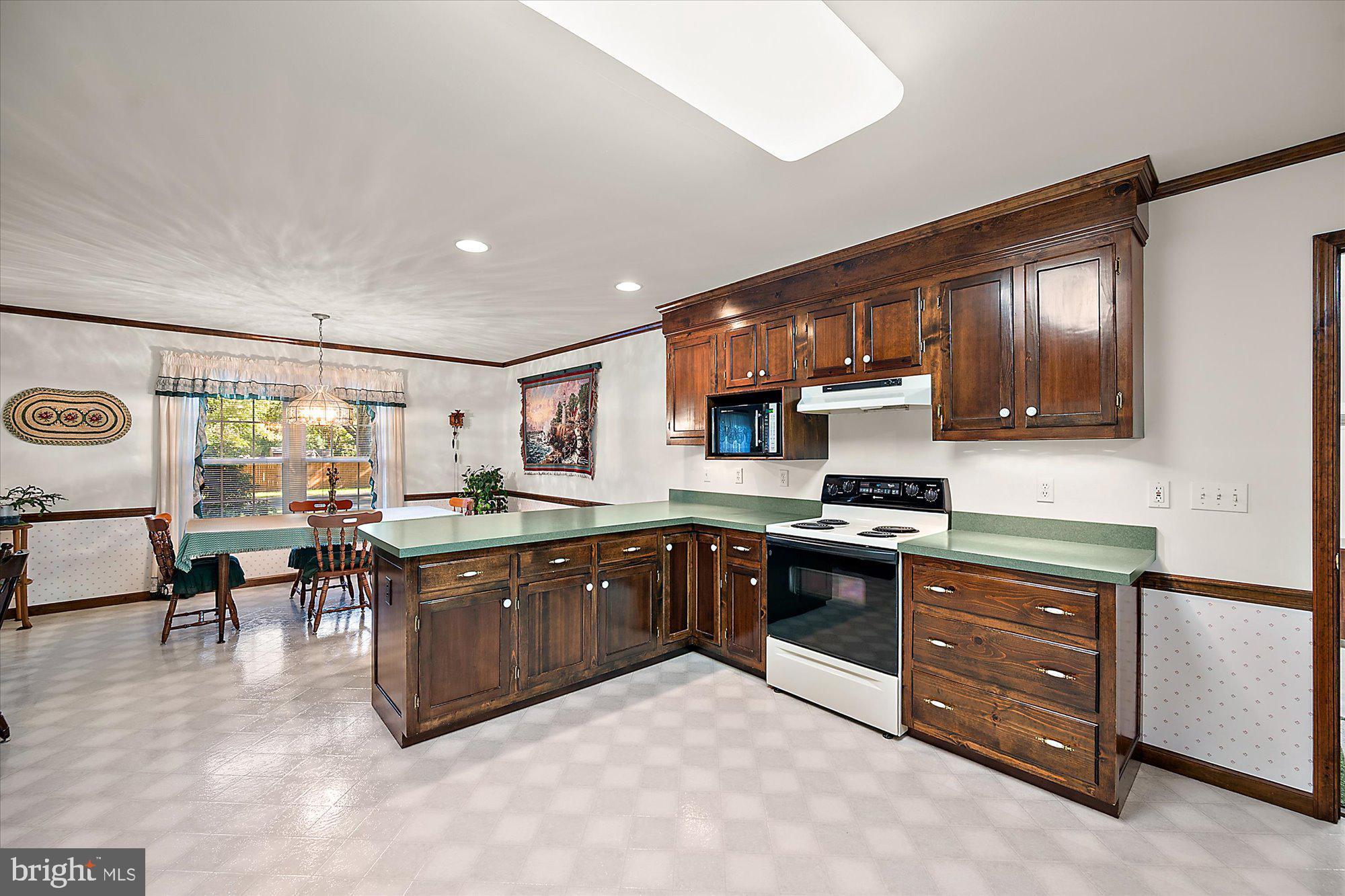 8578 ENGLE DRIVE