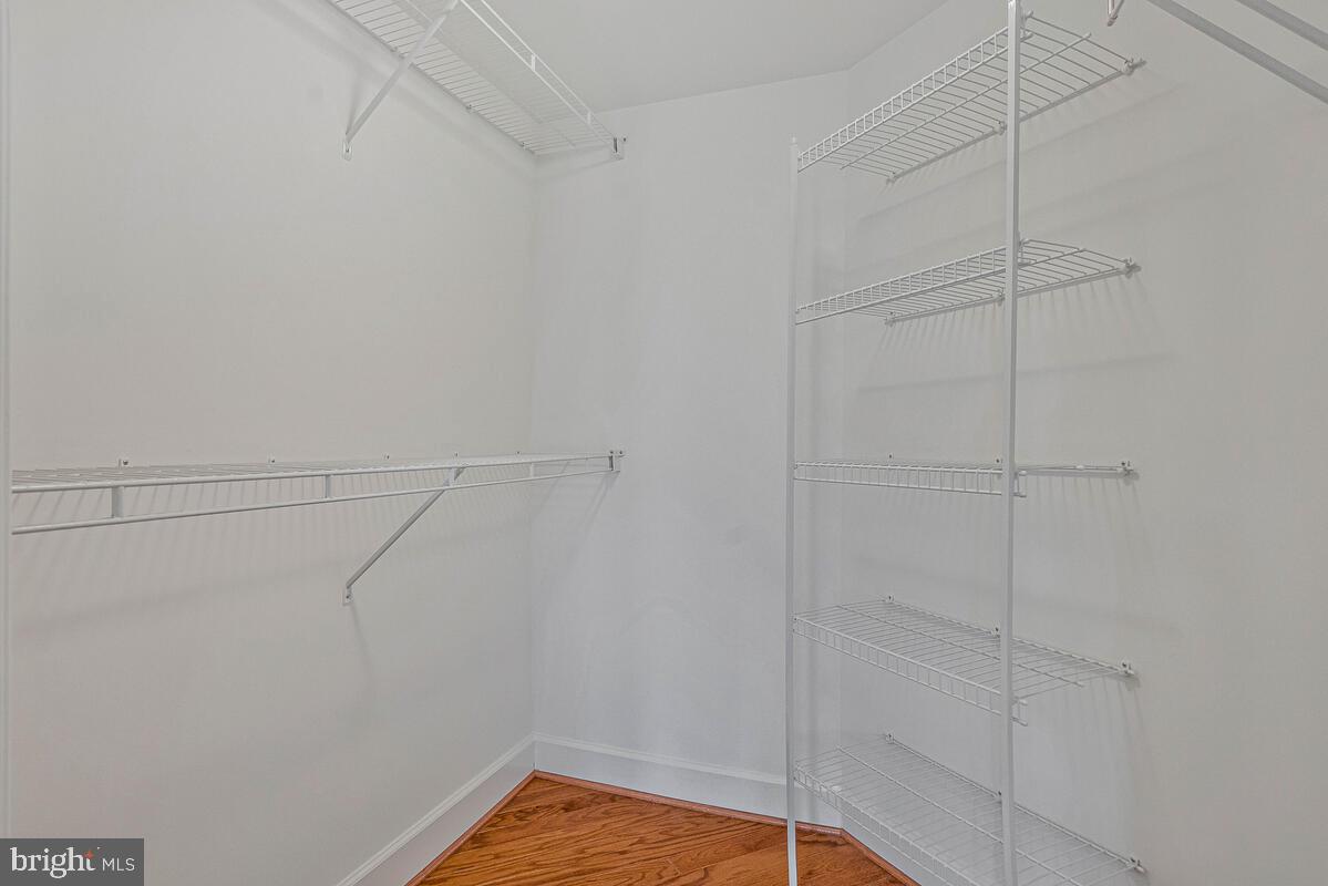 CARLTON HOUSE - Residential