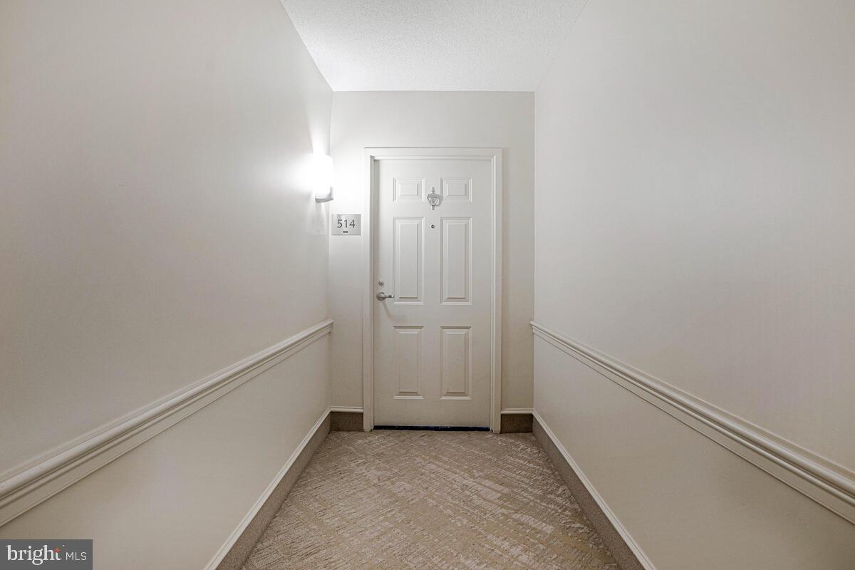 CARLTON HOUSE - Residential