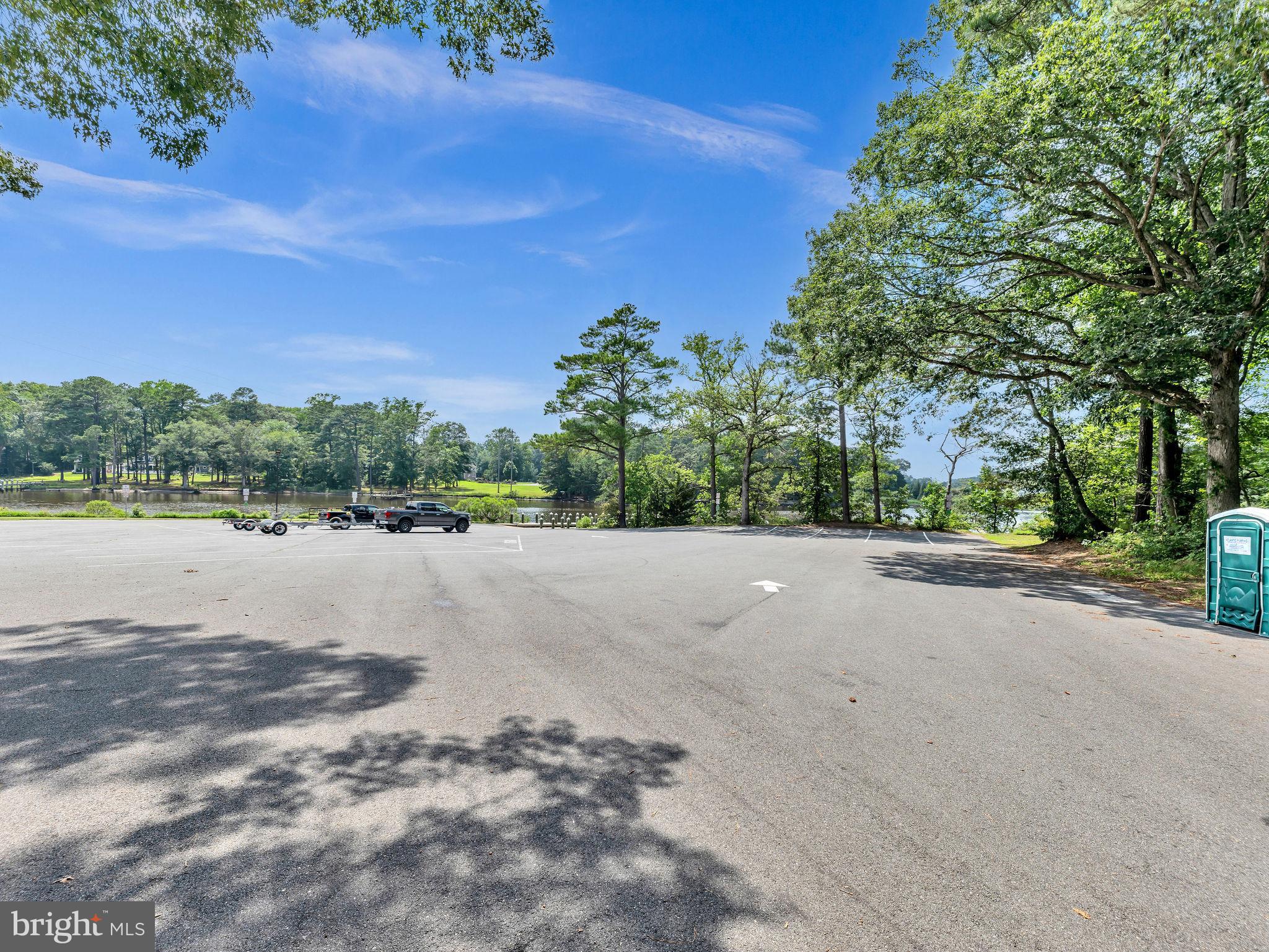 RIVERVIEW MHP - Residential