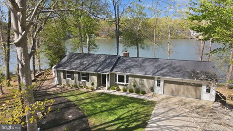 5 JASON CIRCLE RUTHER GLEN VA 22546