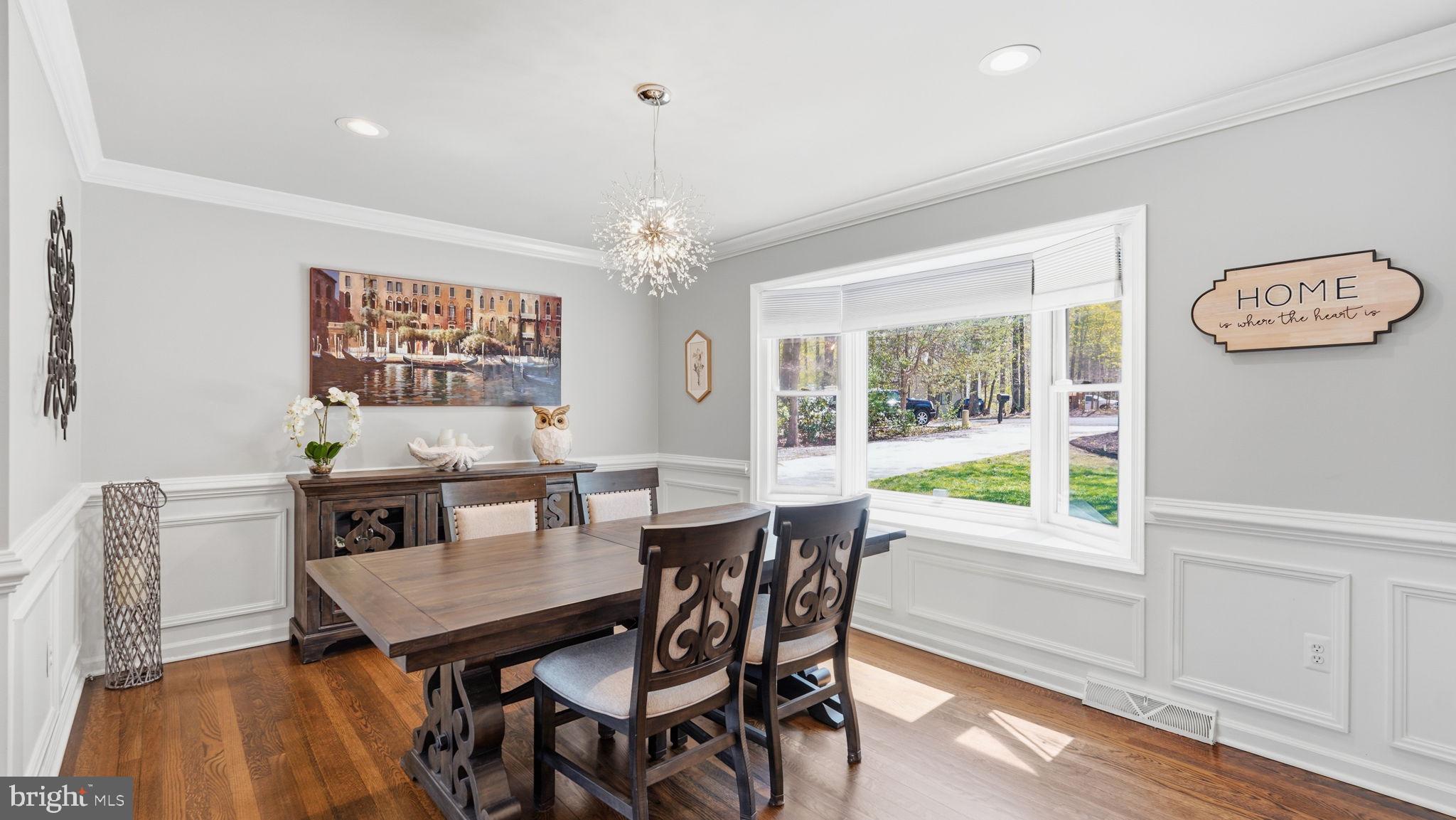 LAKE LAND - Residential