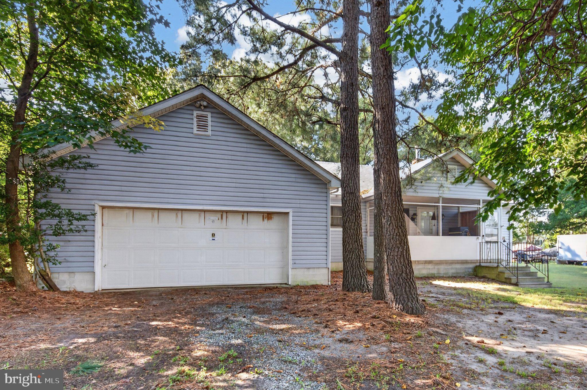23125 HARRISON ROAD
