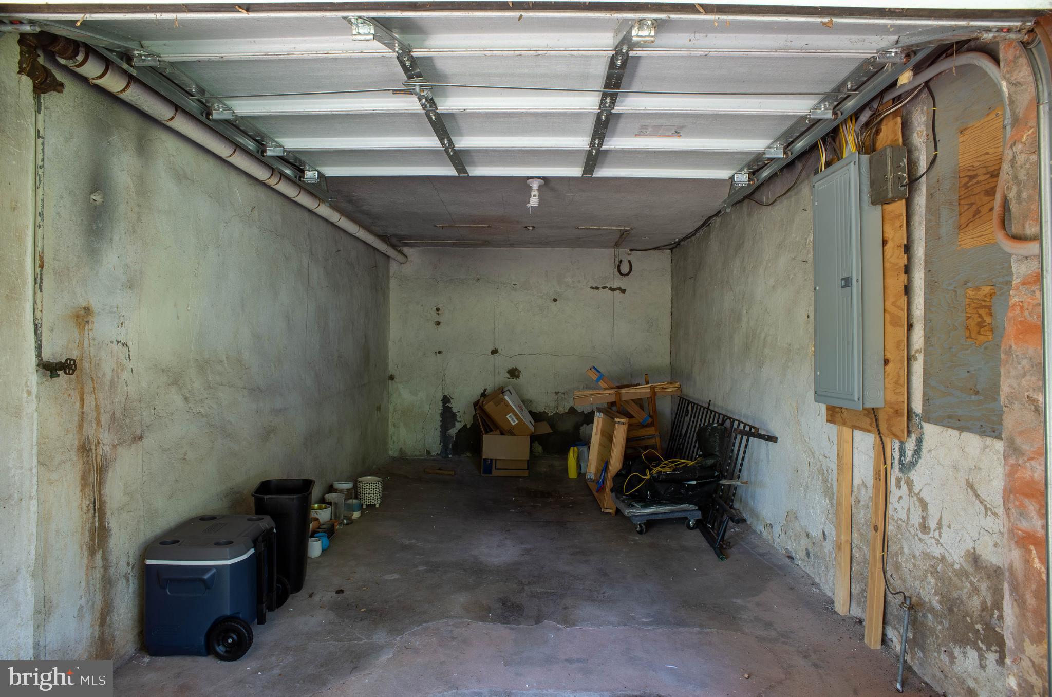 OVERBROOK FARMS - Residential