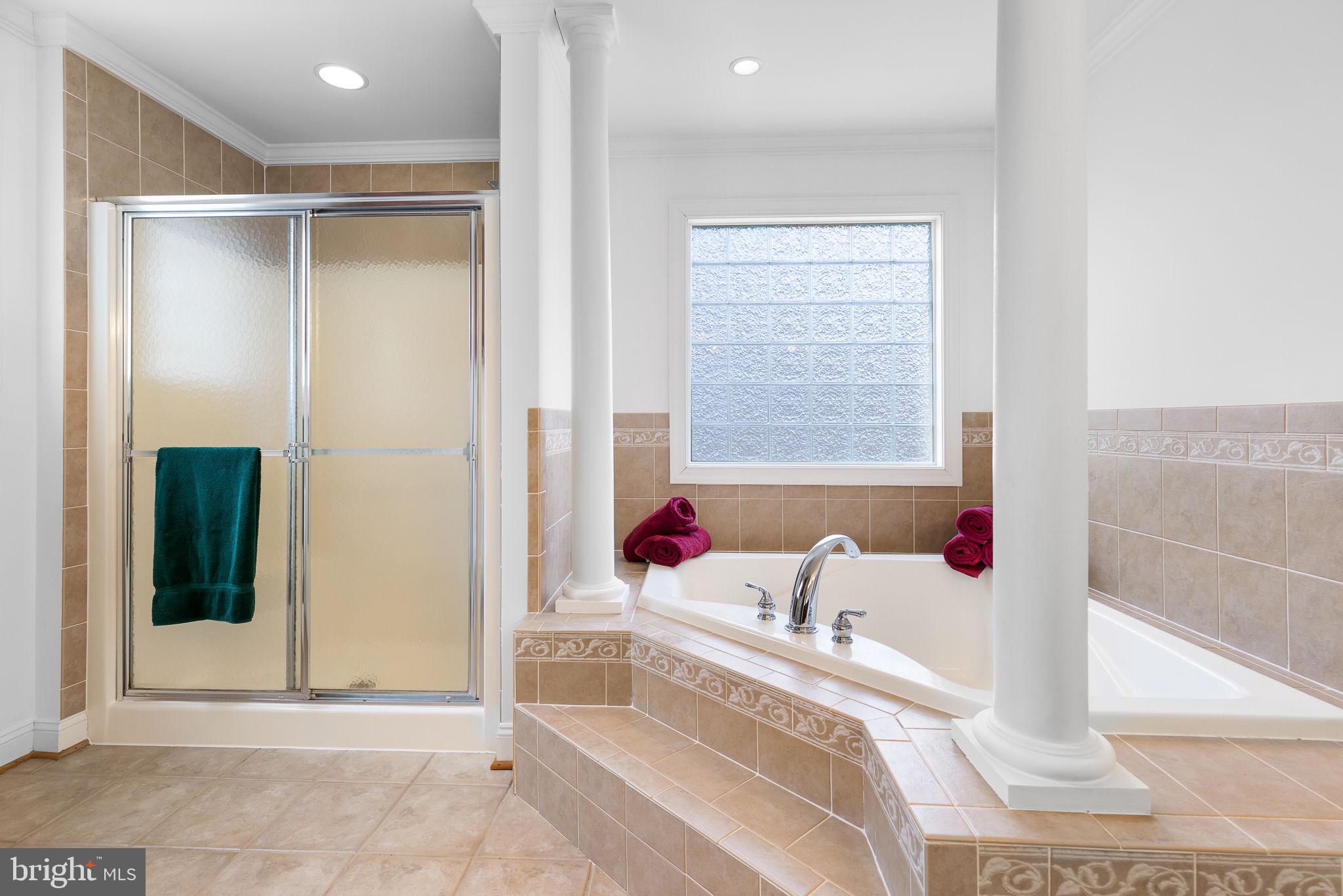 HUNTERS POND - Residential