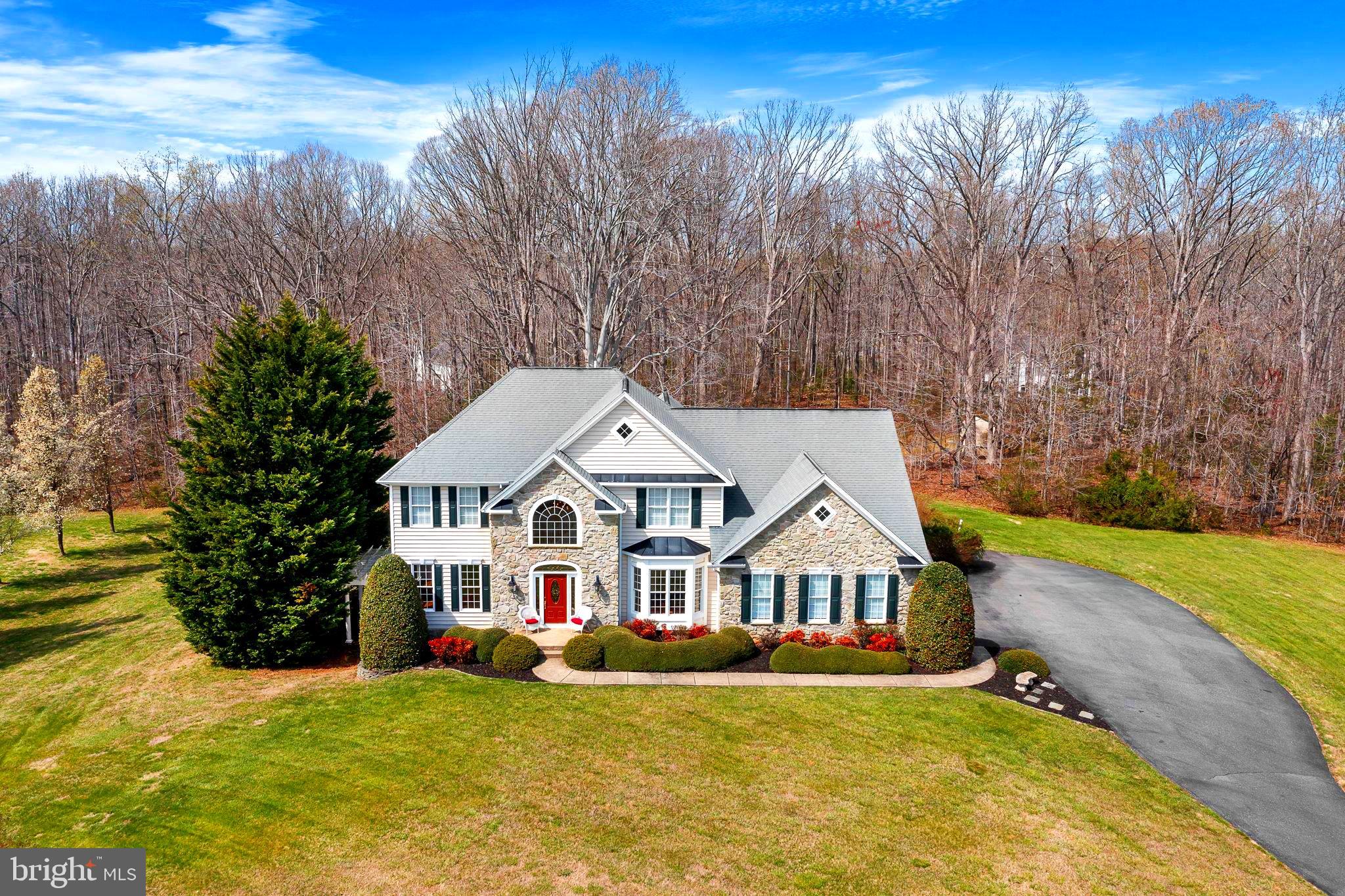 HUNTERS POND - Residential