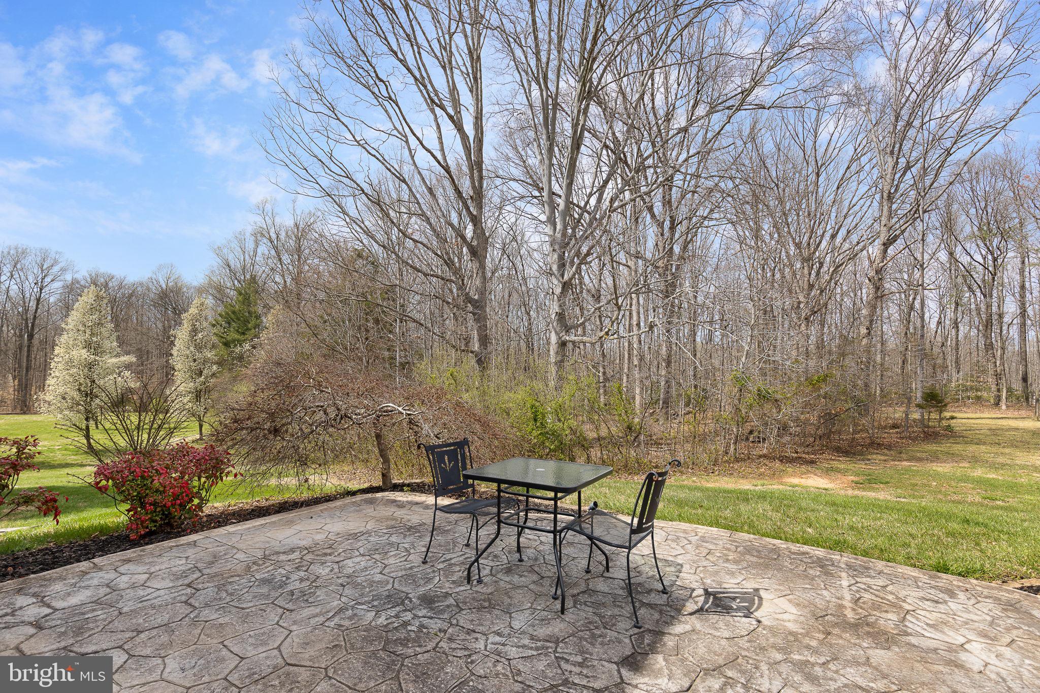 HUNTERS POND - Residential