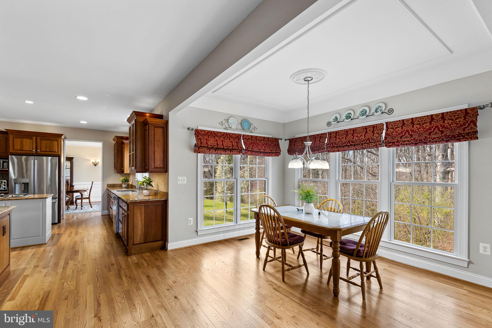 HUNTERS POND - Residential