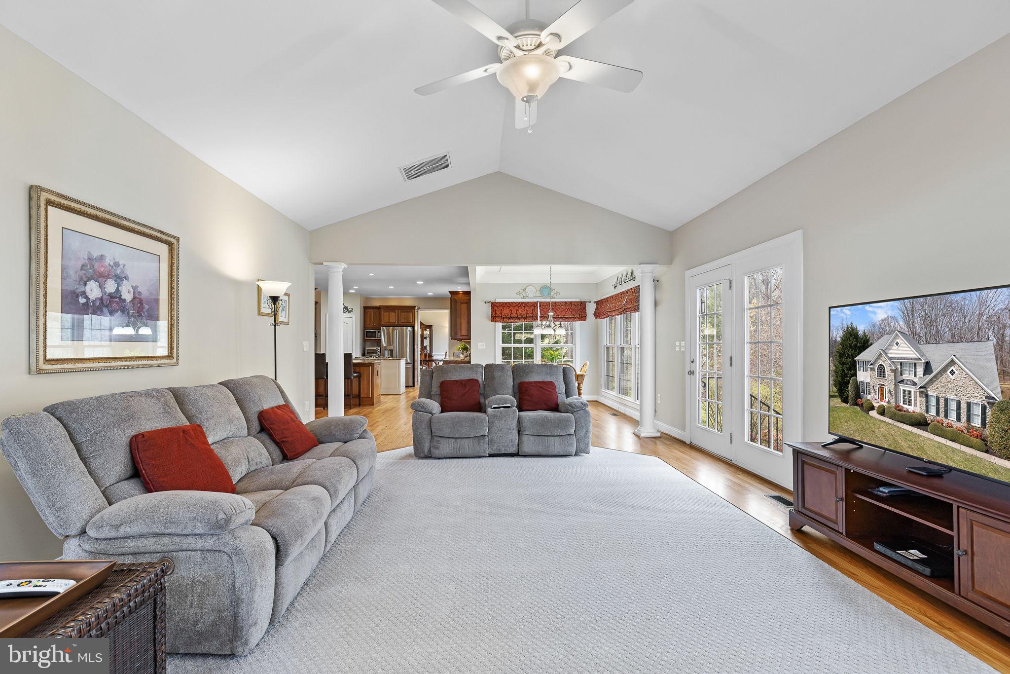 HUNTERS POND - Residential