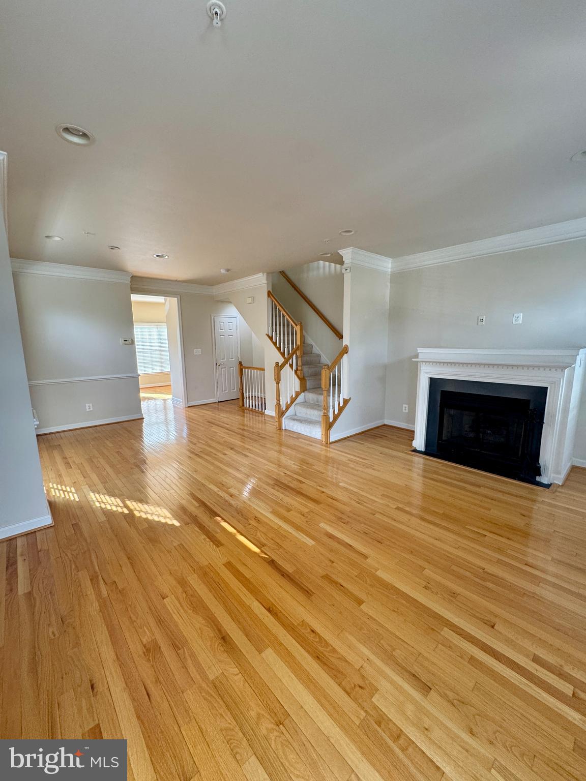 FALLSGROVE - Residential Lease