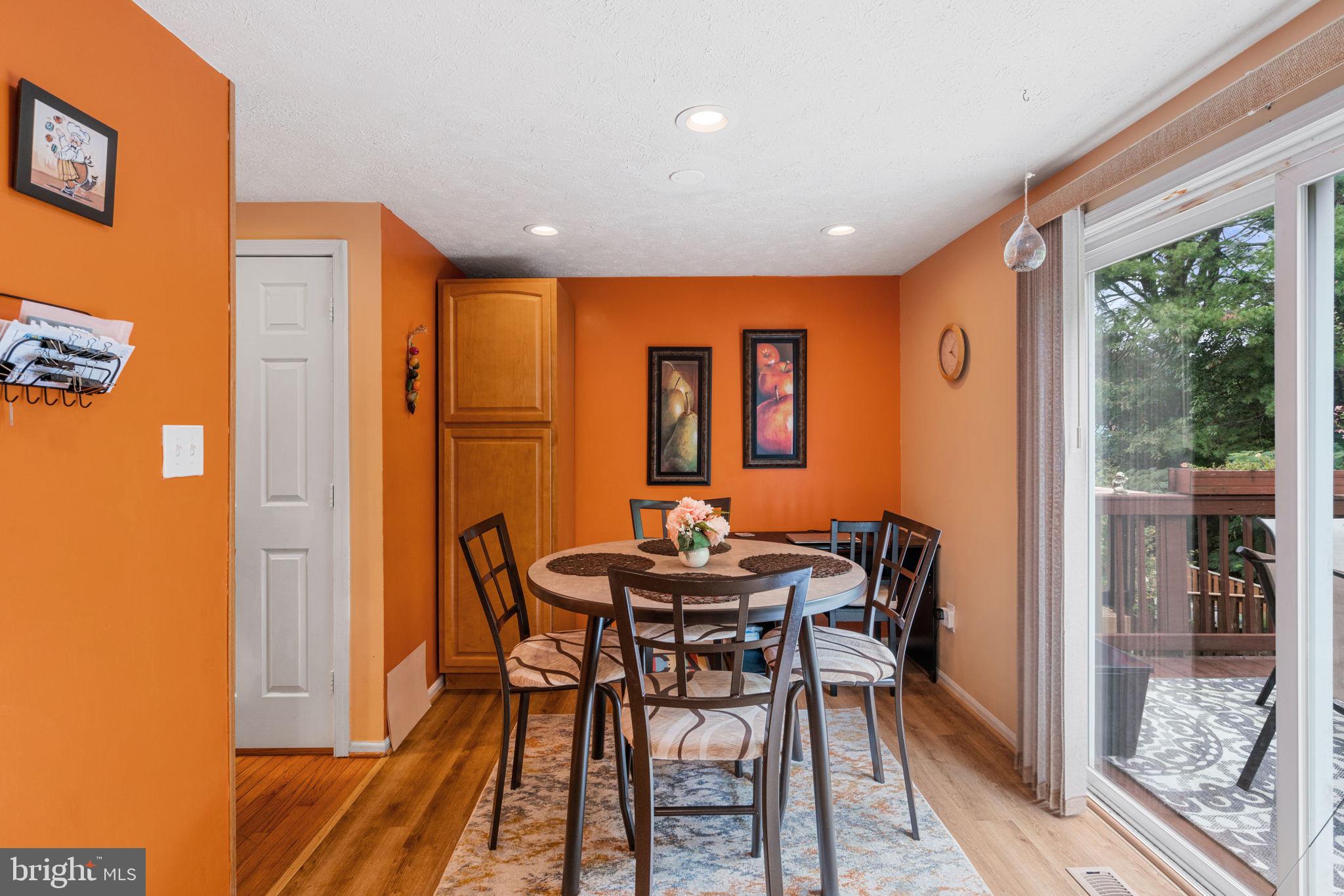 MONTCLAIR - Residential