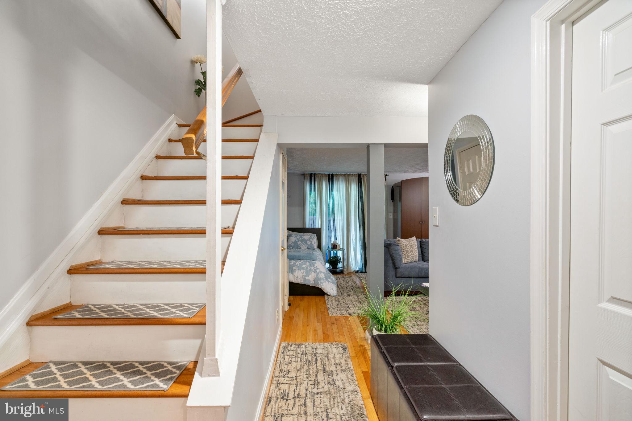 MONTCLAIR - Residential