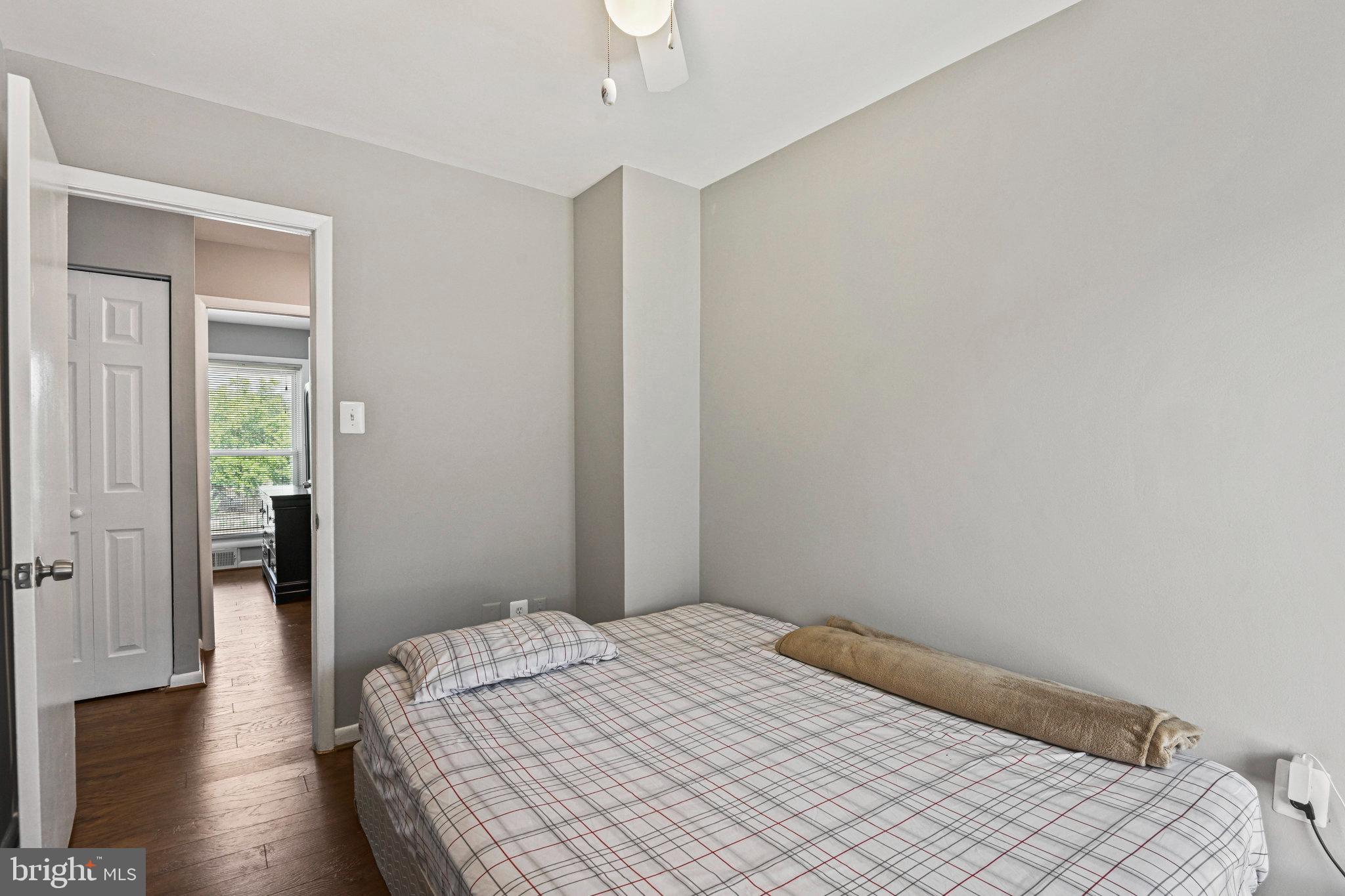 REFLECTION LAKE - Residential