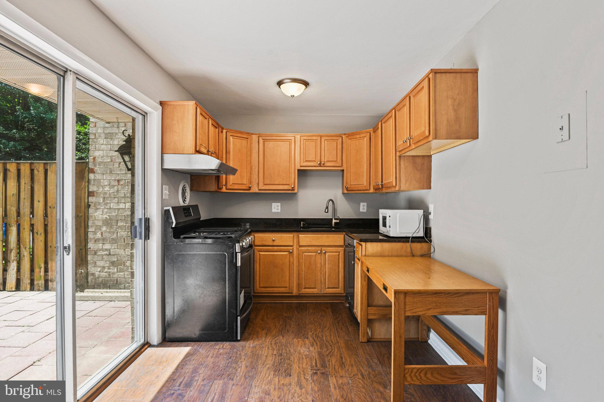 REFLECTION LAKE - Residential