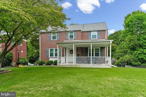 Photo of 345 Holt Lane, SPRINGFIELD, PA 19064 (MLS # PADE2115554)