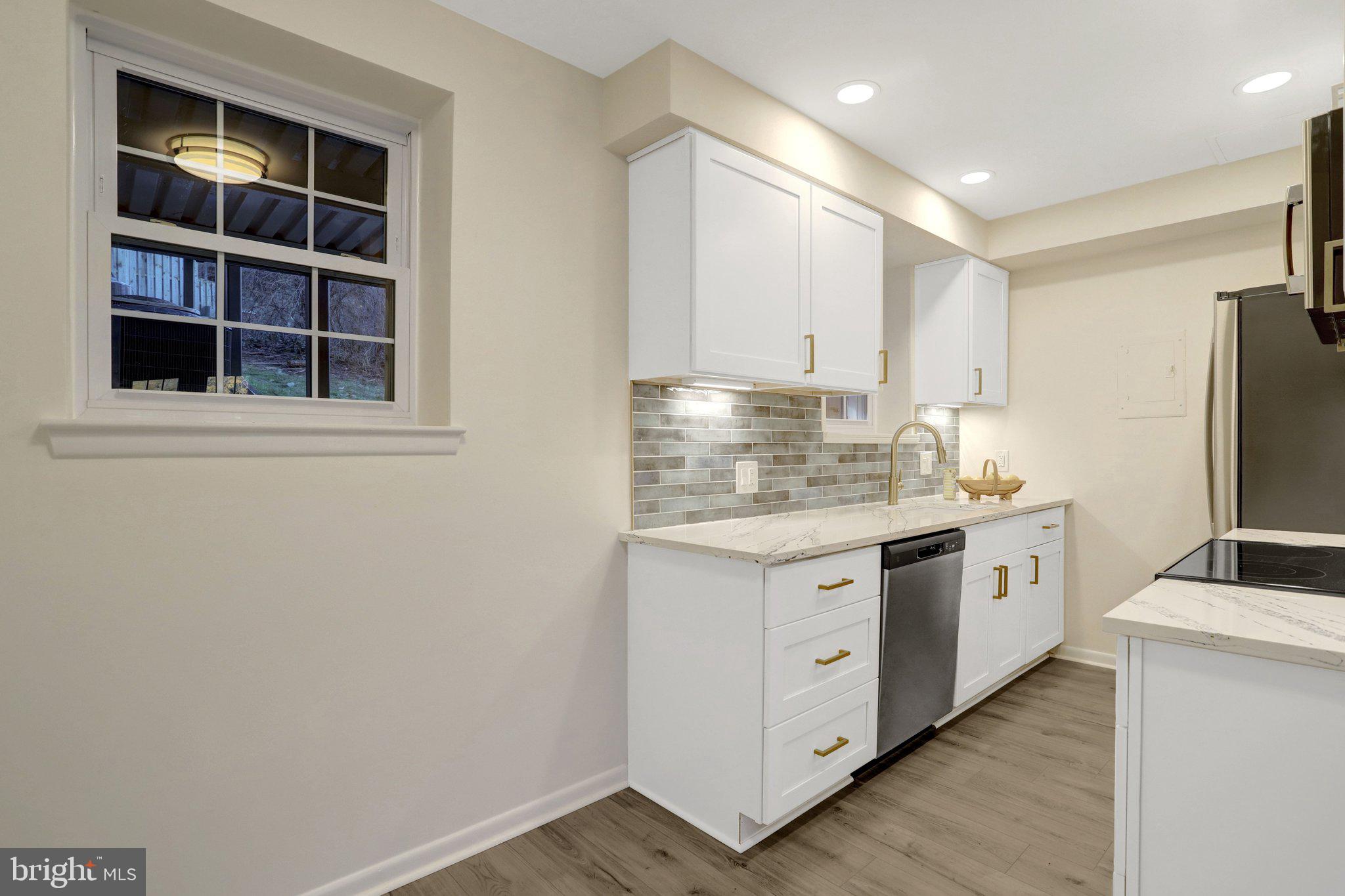 THE ARLINGTON - Residential