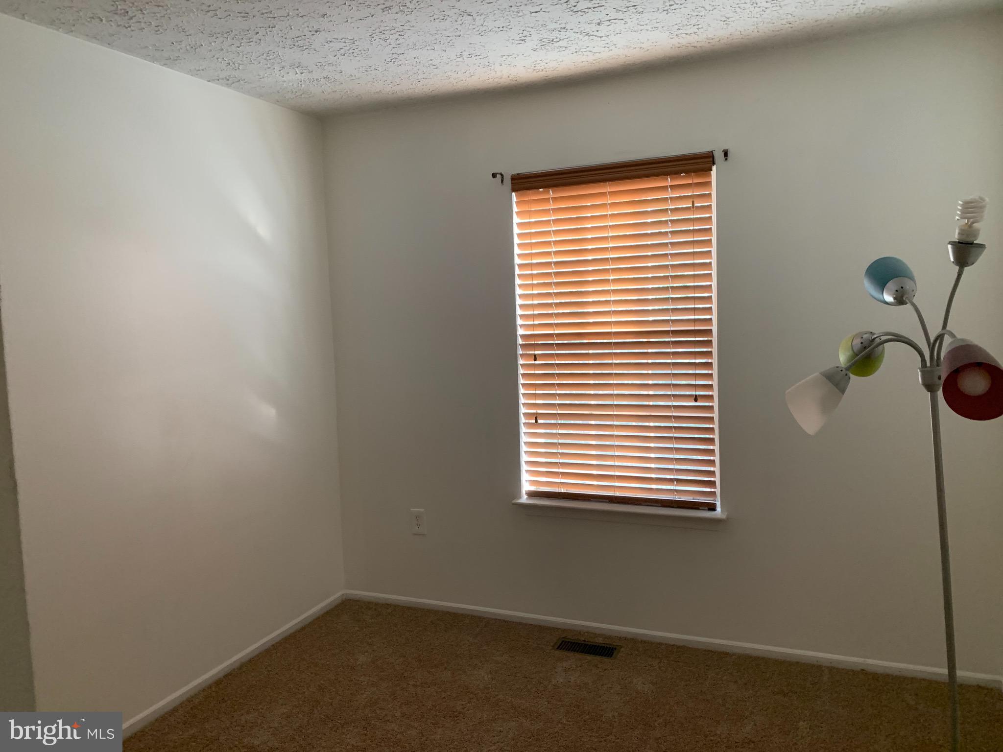 WHITE OAK - Residential