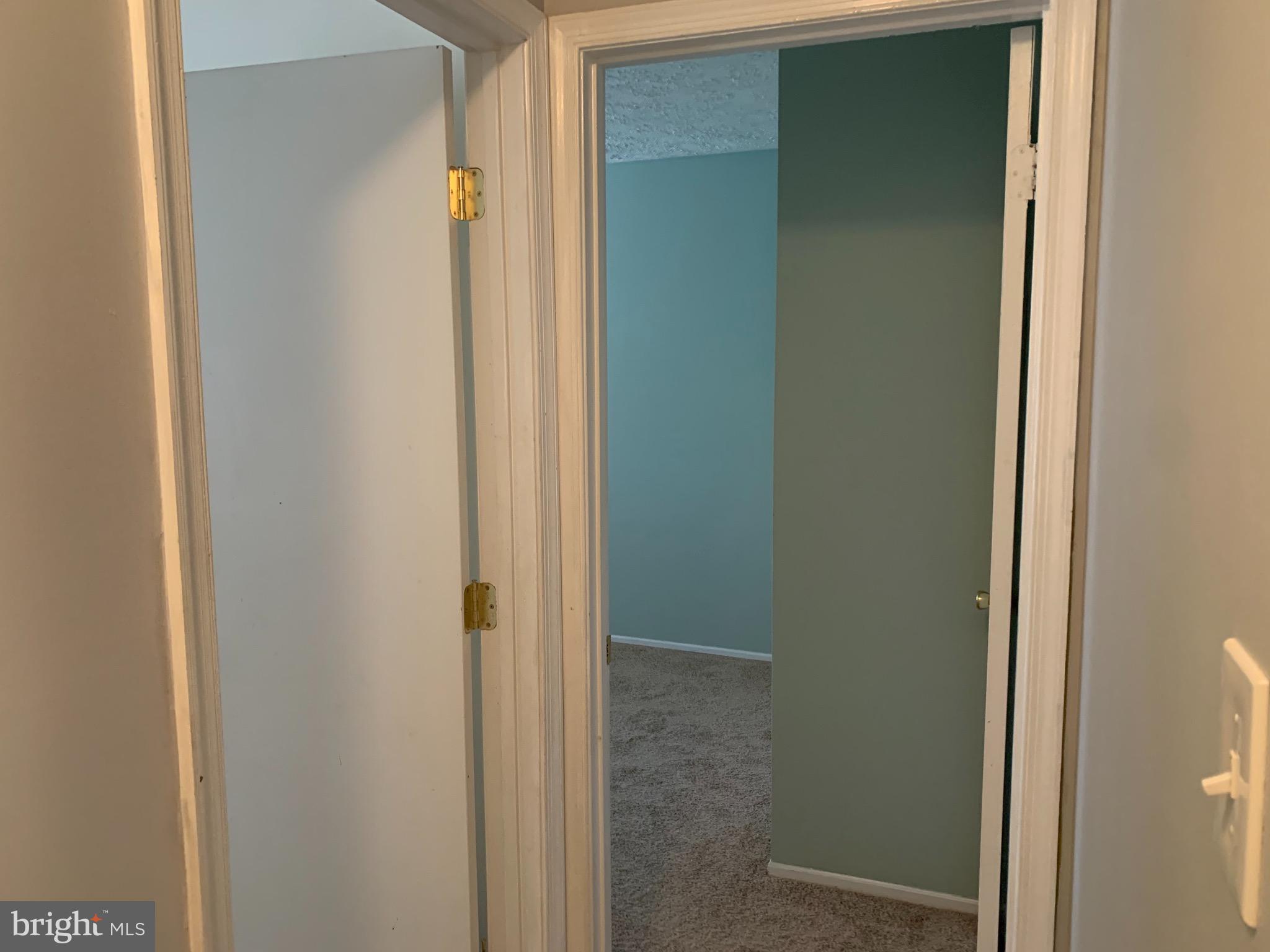 WHITE OAK - Residential