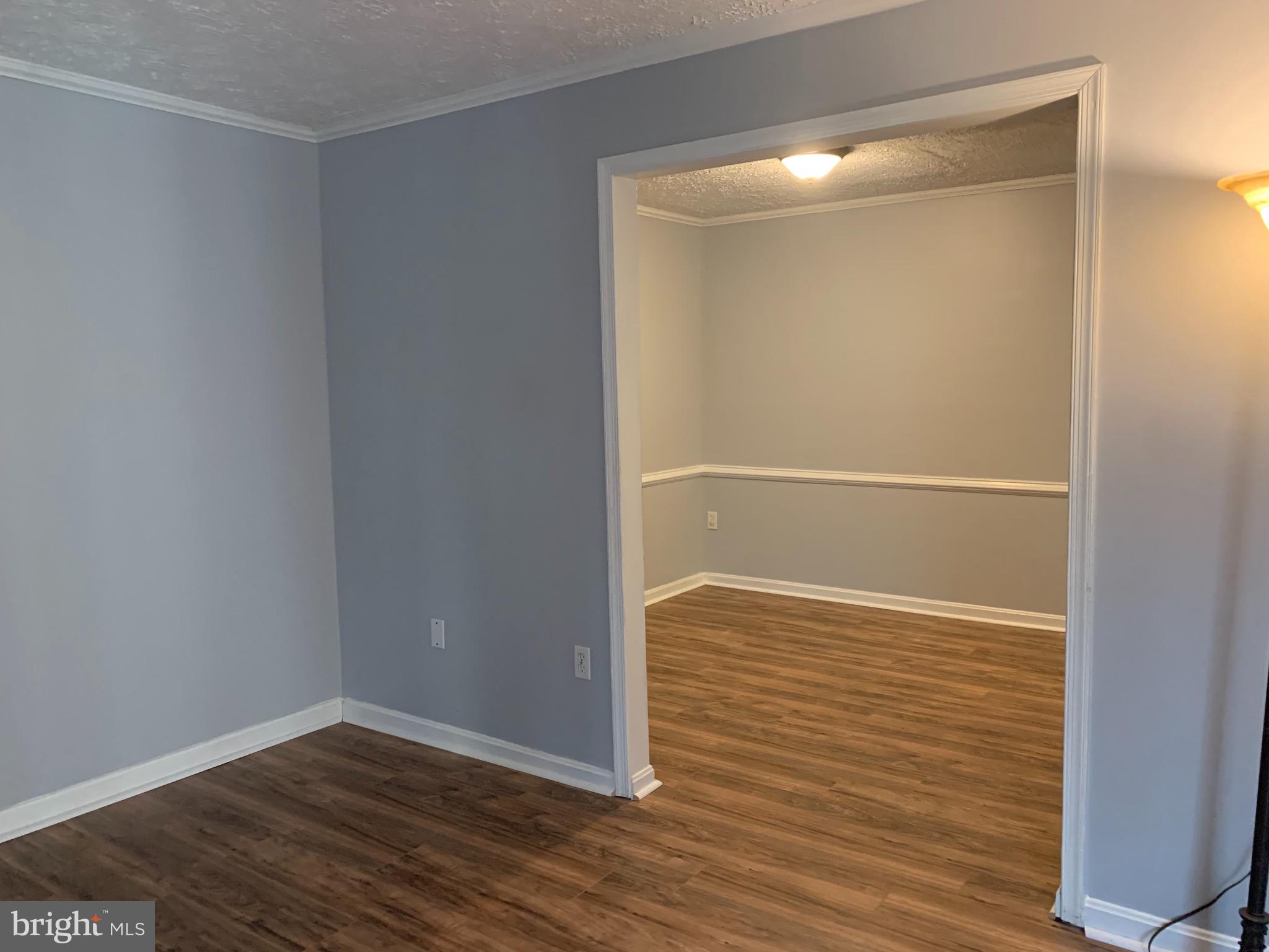 WHITE OAK - Residential