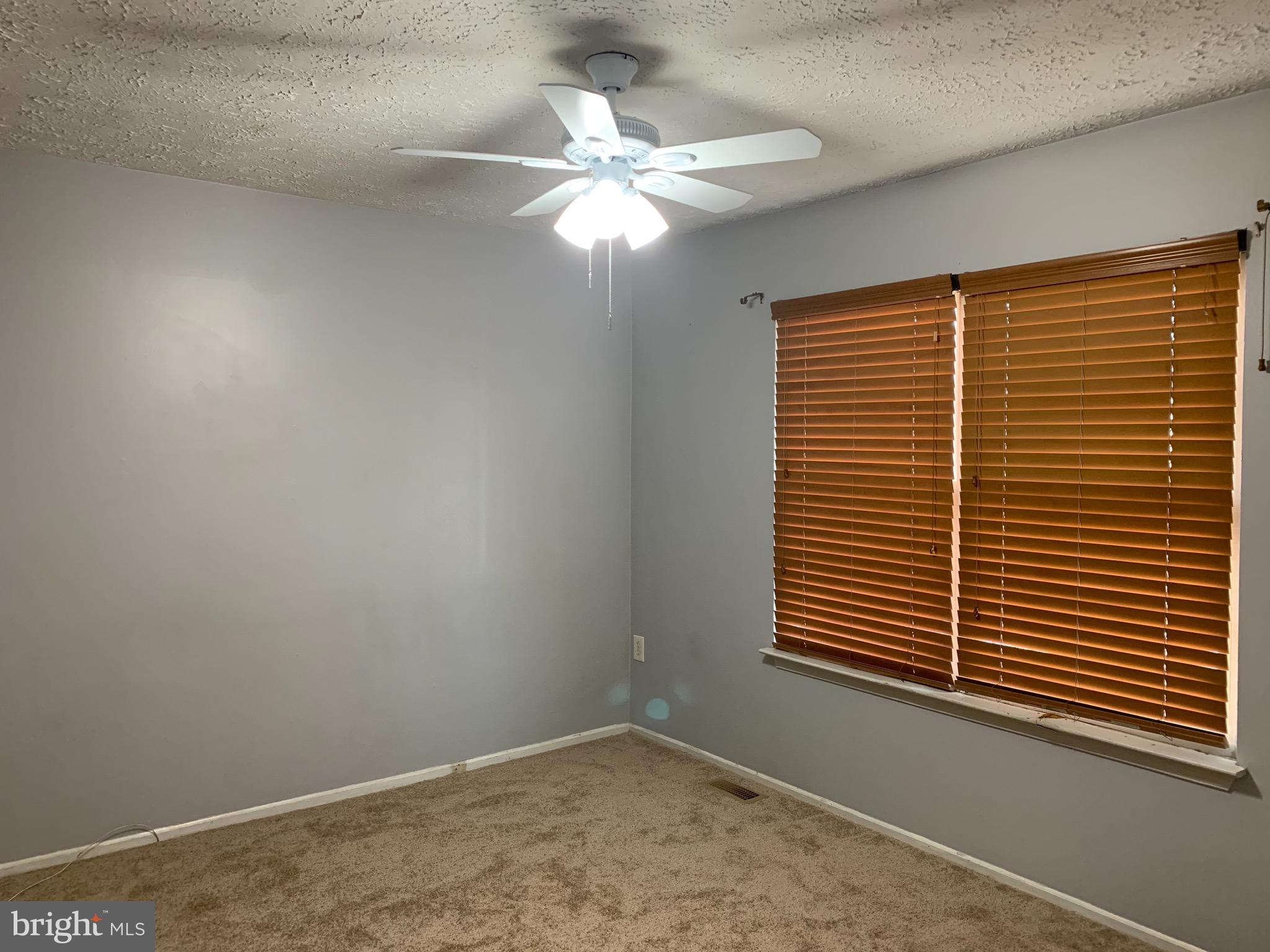 WHITE OAK - Residential