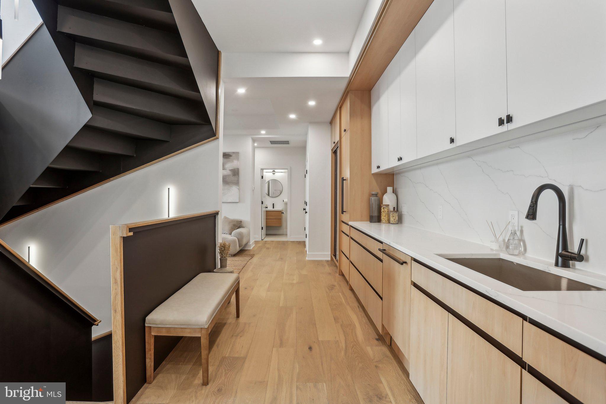 SPRING GARDEN - Residential
