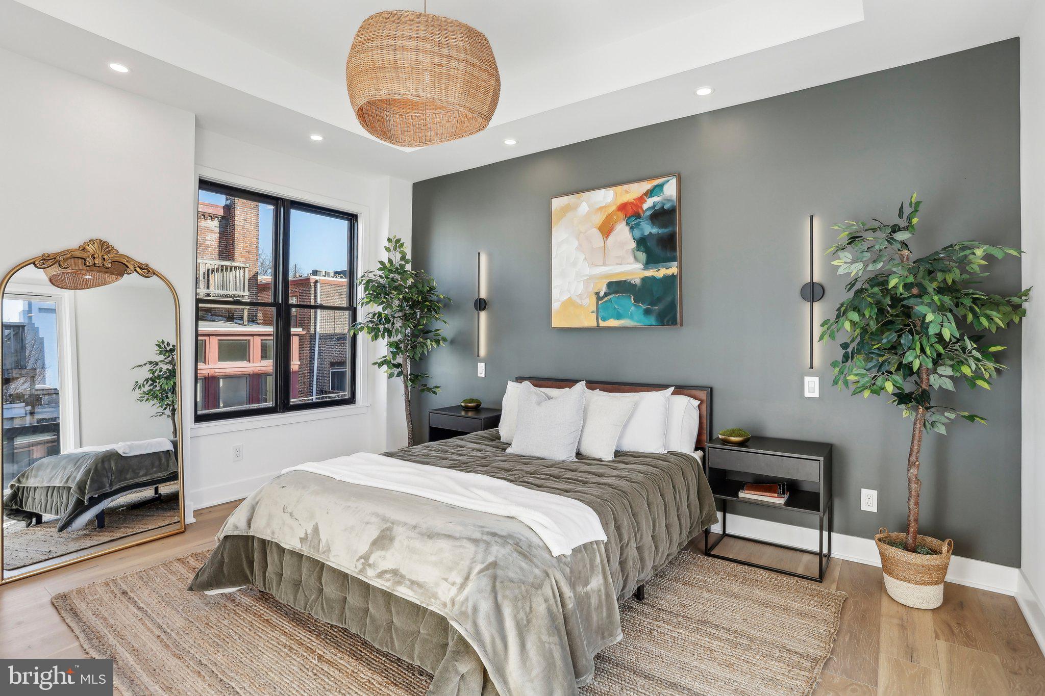 SPRING GARDEN - Residential