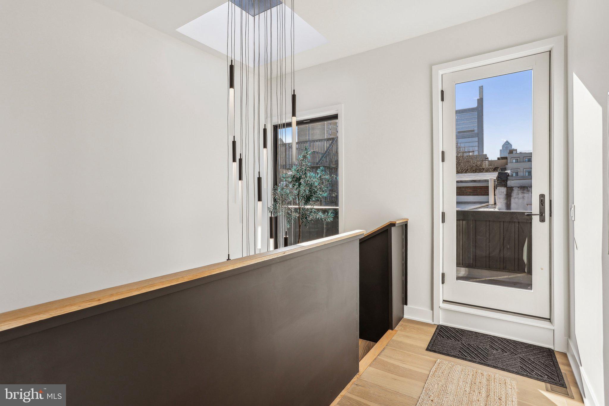 SPRING GARDEN - Residential