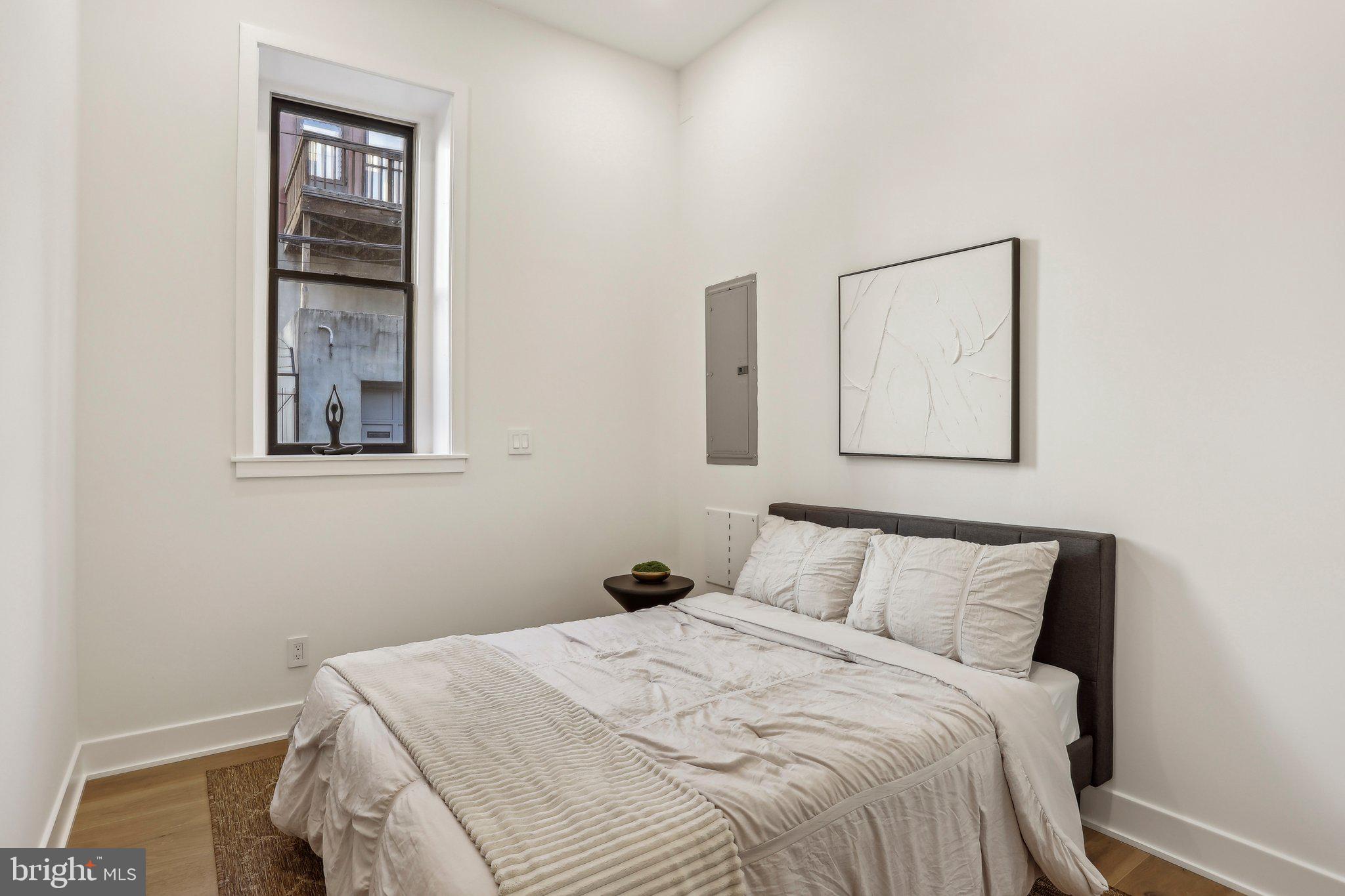 SPRING GARDEN - Residential