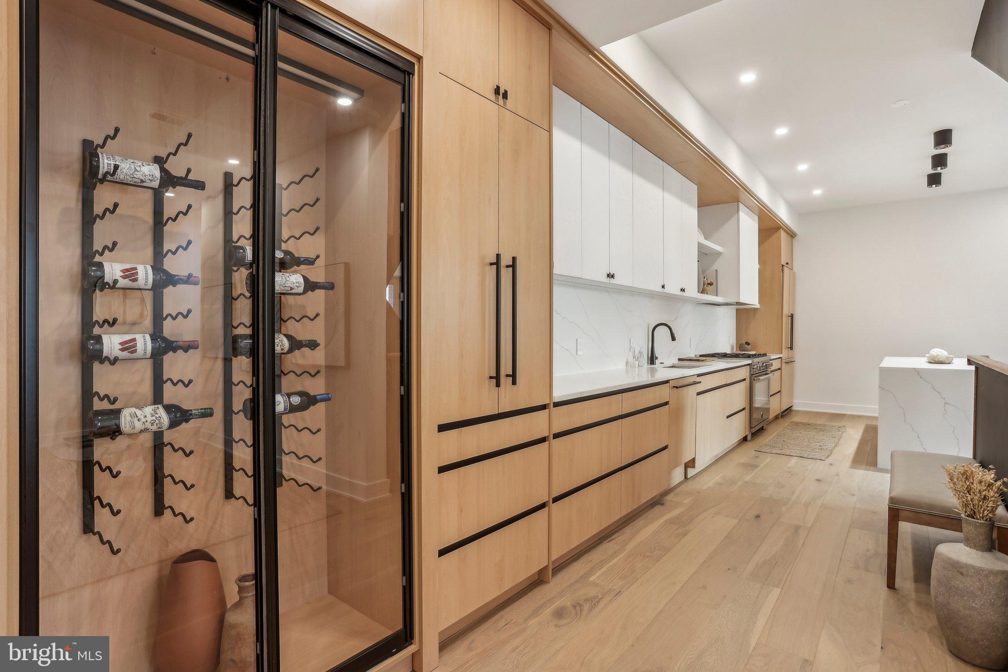 SPRING GARDEN - Residential