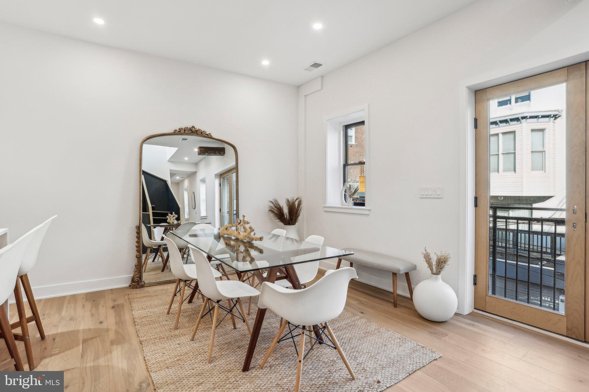 SPRING GARDEN - Residential