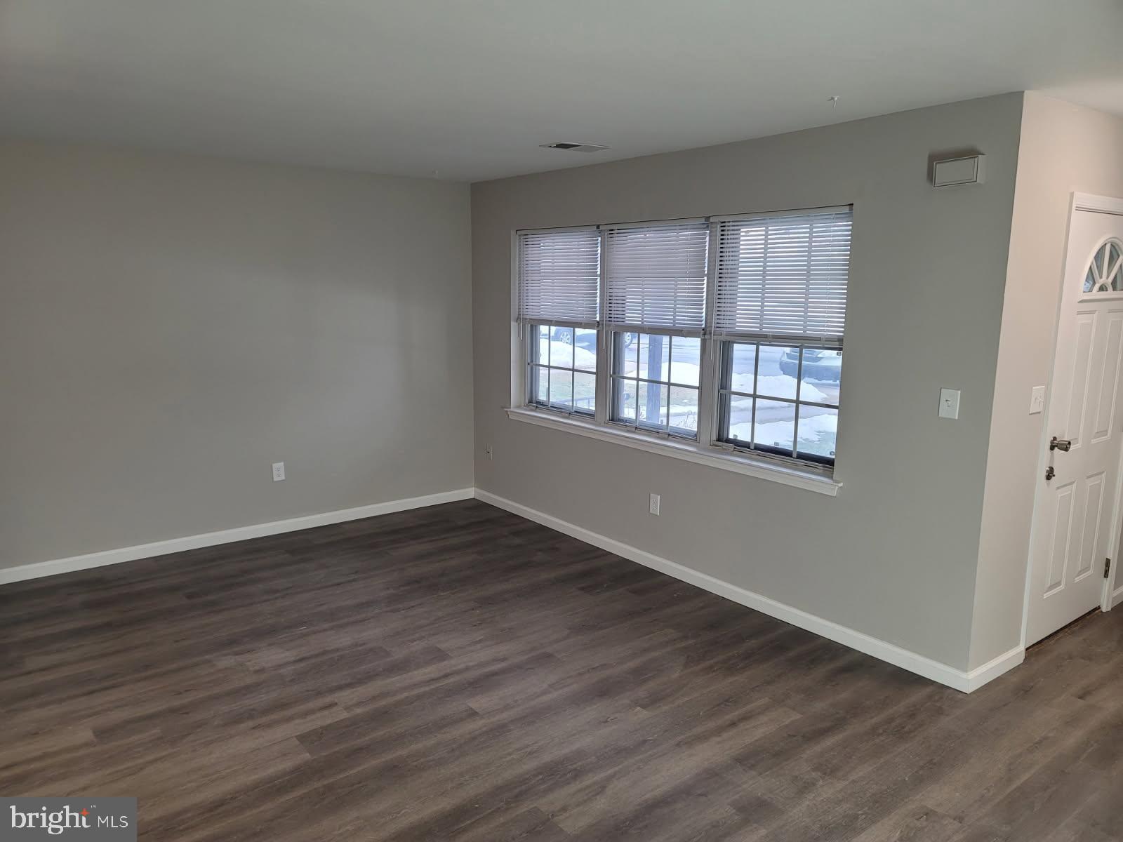 QUAKER GREEN - Residential