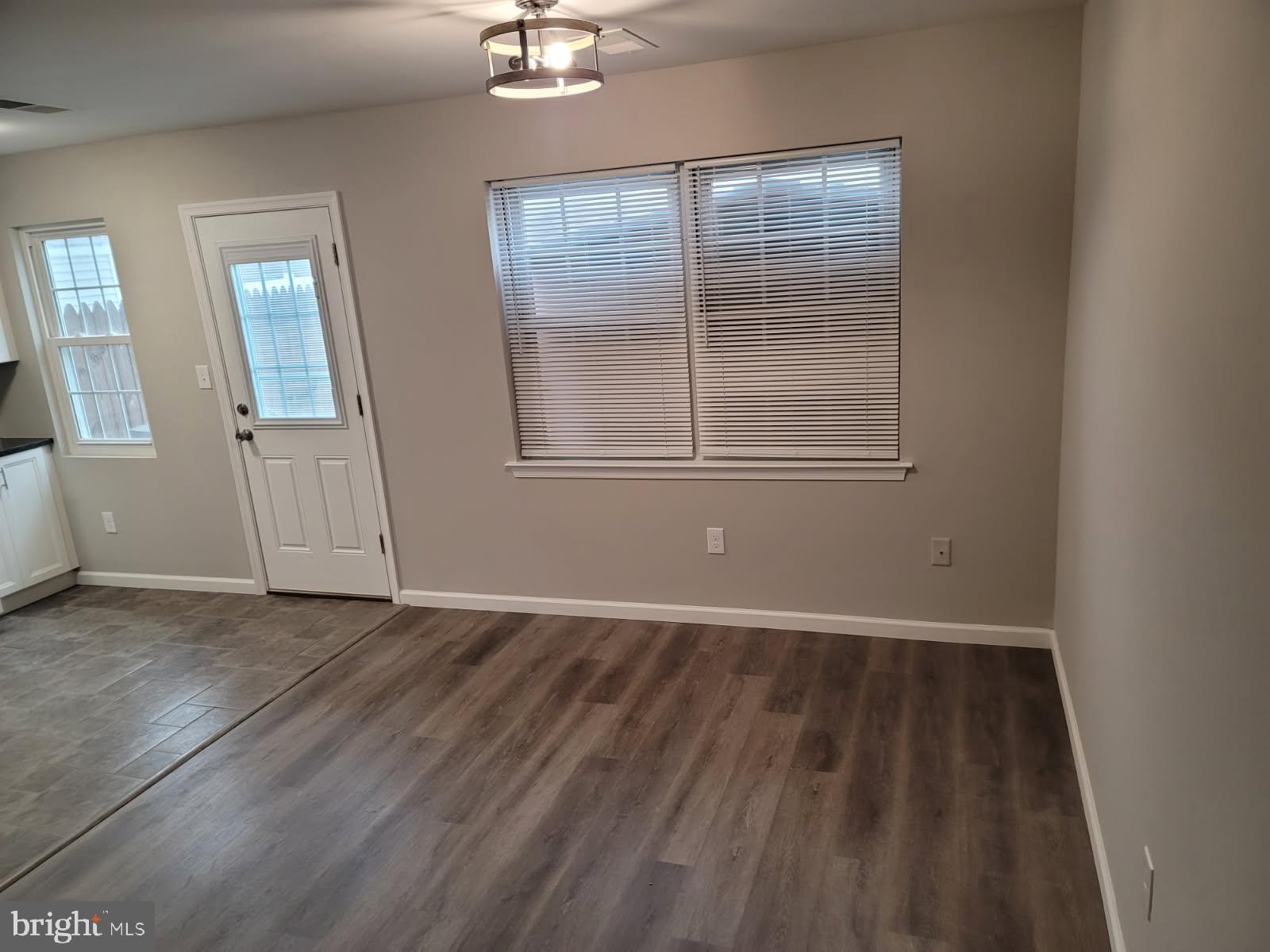 QUAKER GREEN - Residential