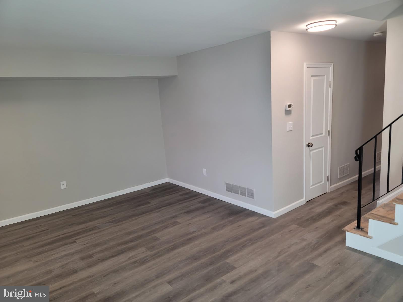 QUAKER GREEN - Residential