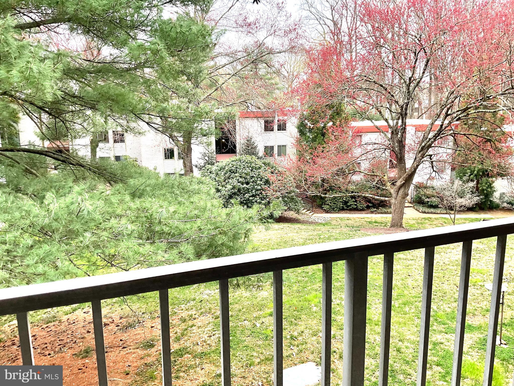 NORTH CREEK VILLAS - Residential