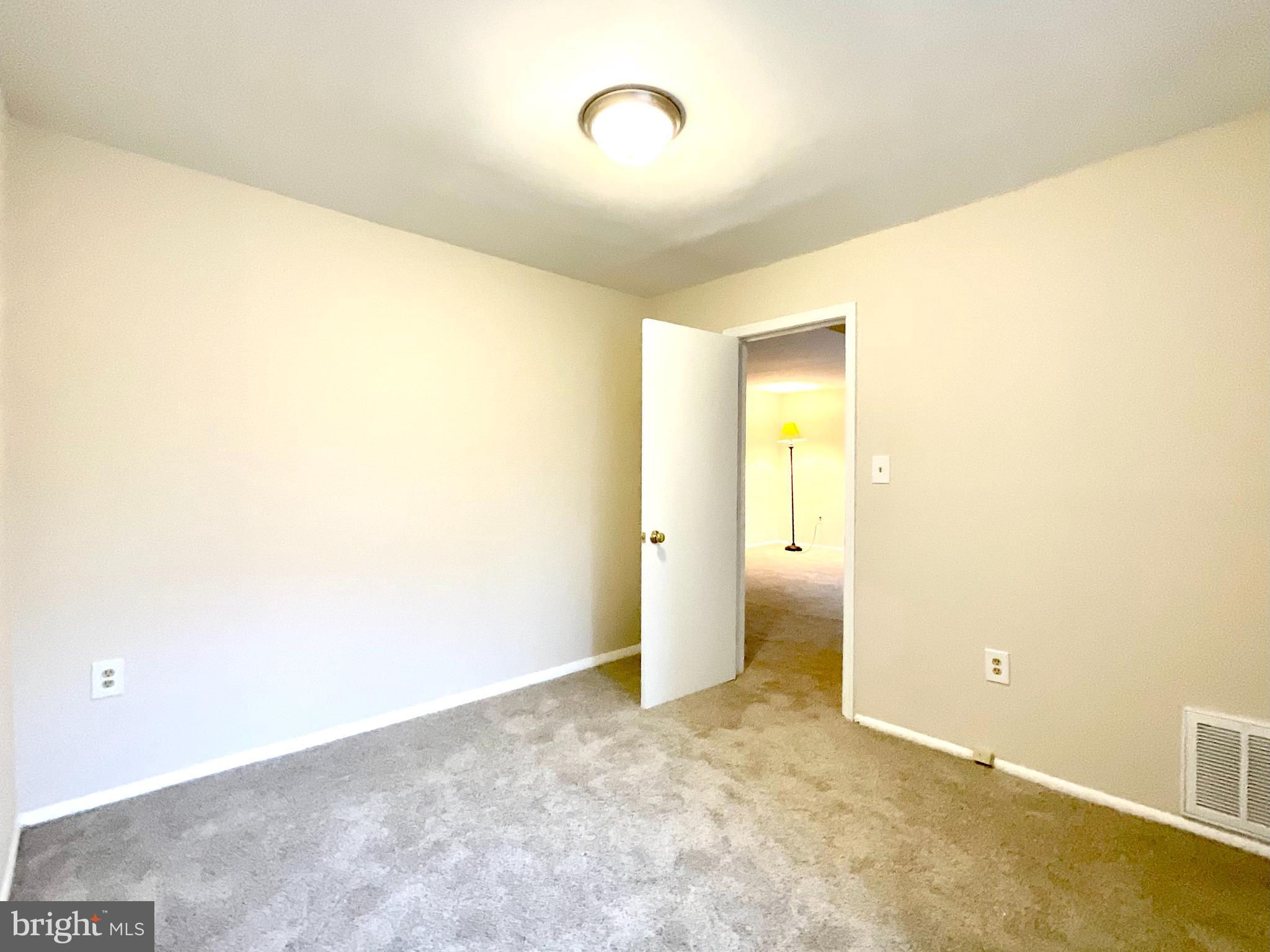 NORTH CREEK VILLAS - Residential