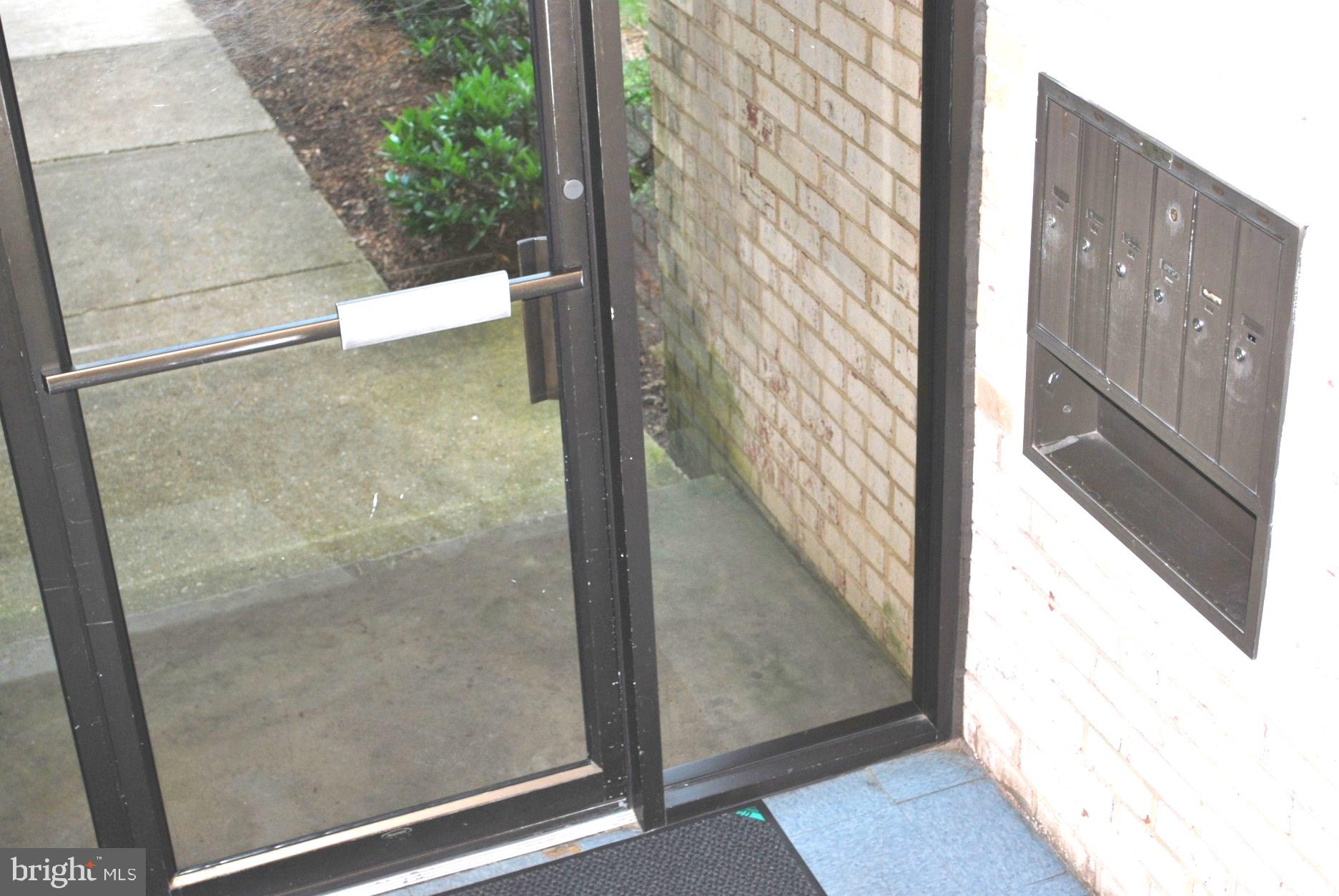 NORTH CREEK VILLAS - Residential