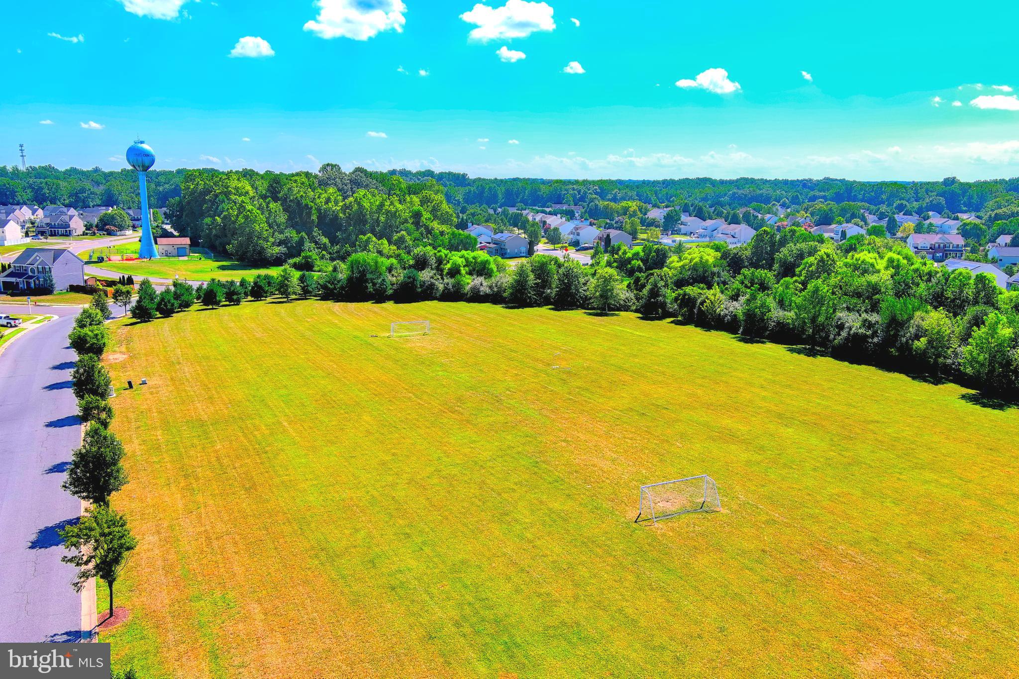 NORTH BROOK - Residential