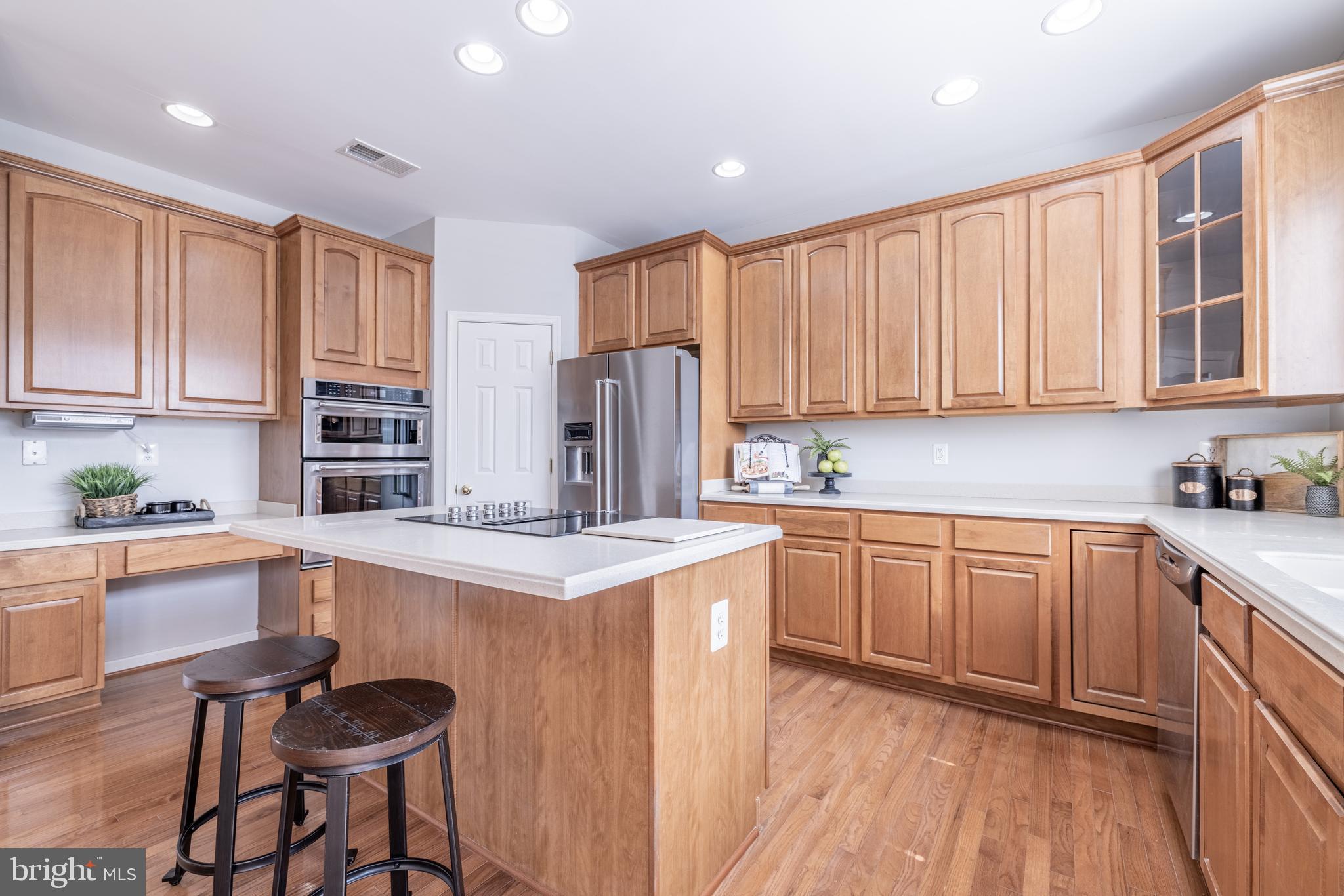 NORTH BROOK - Residential