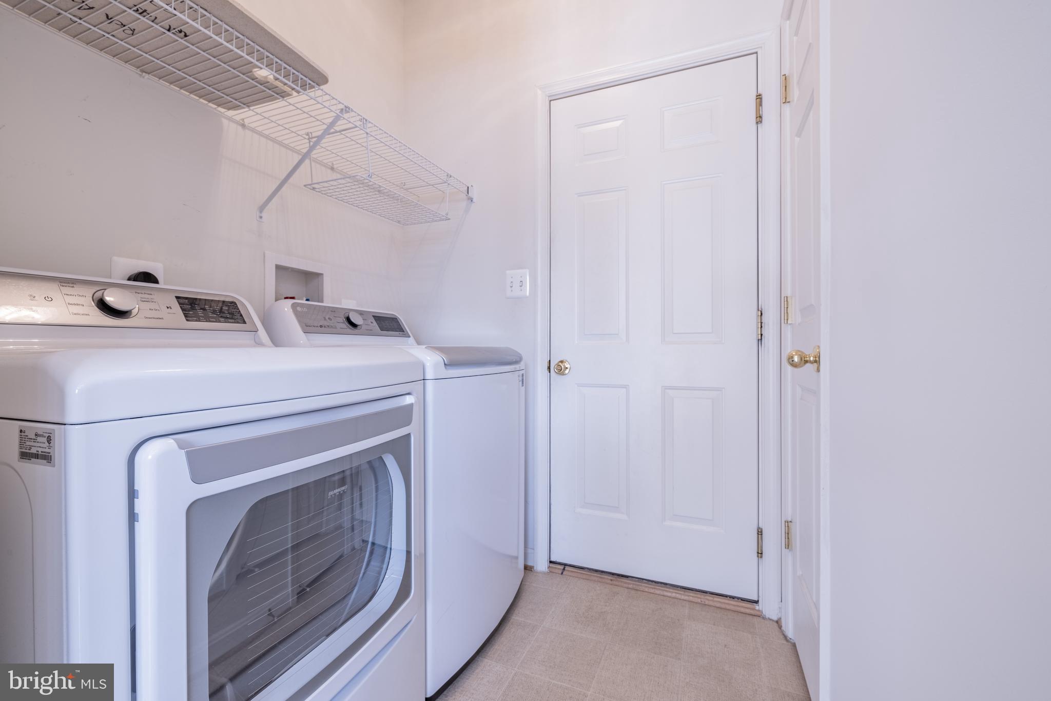 NORTH BROOK - Residential