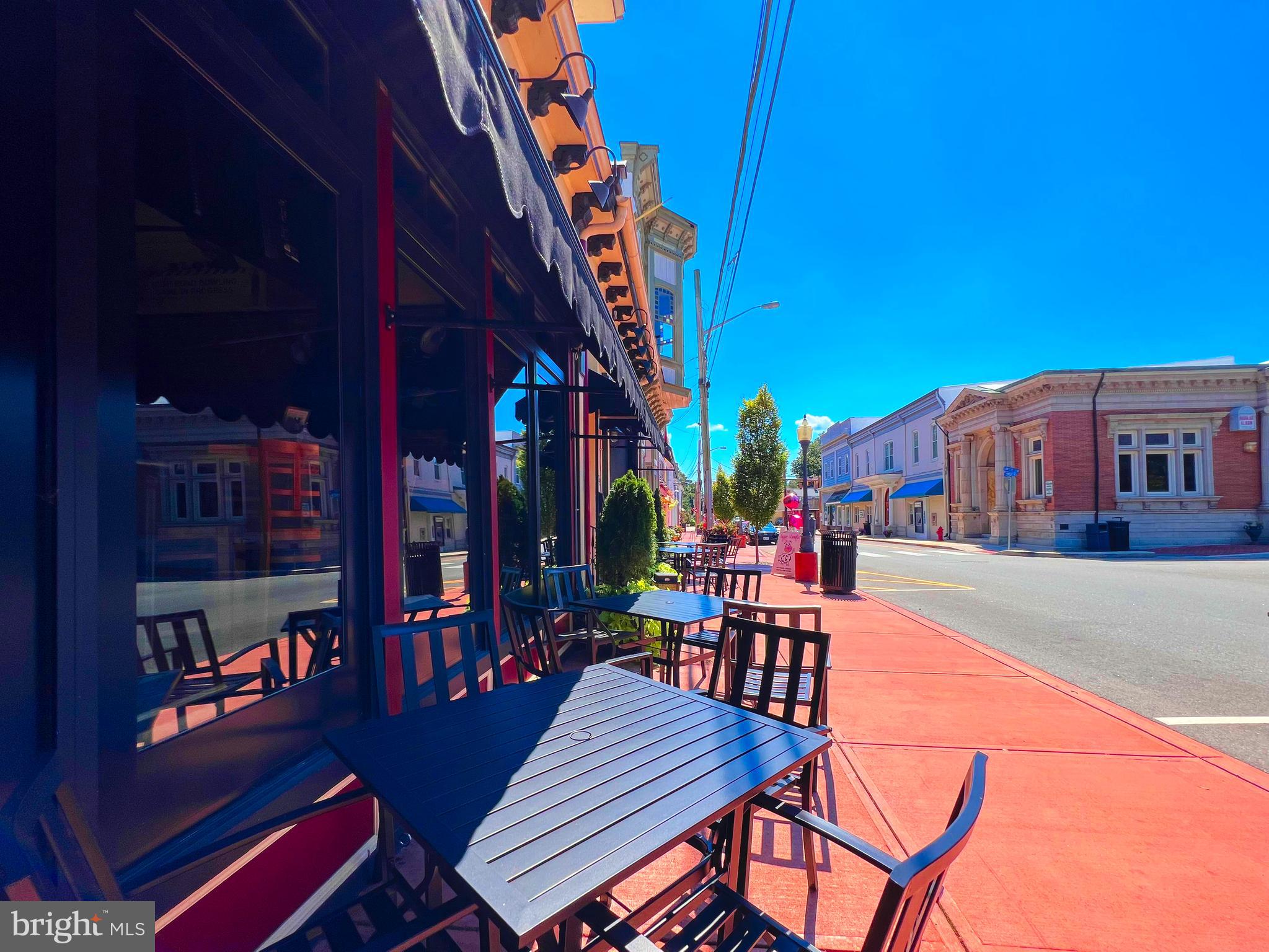 NORTH BROOK - Residential