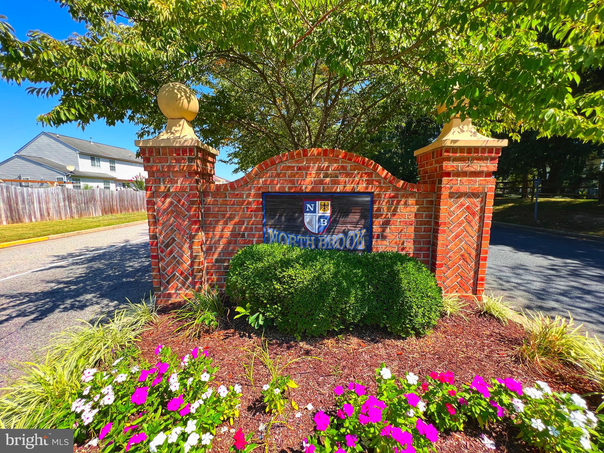 NORTH BROOK - Residential