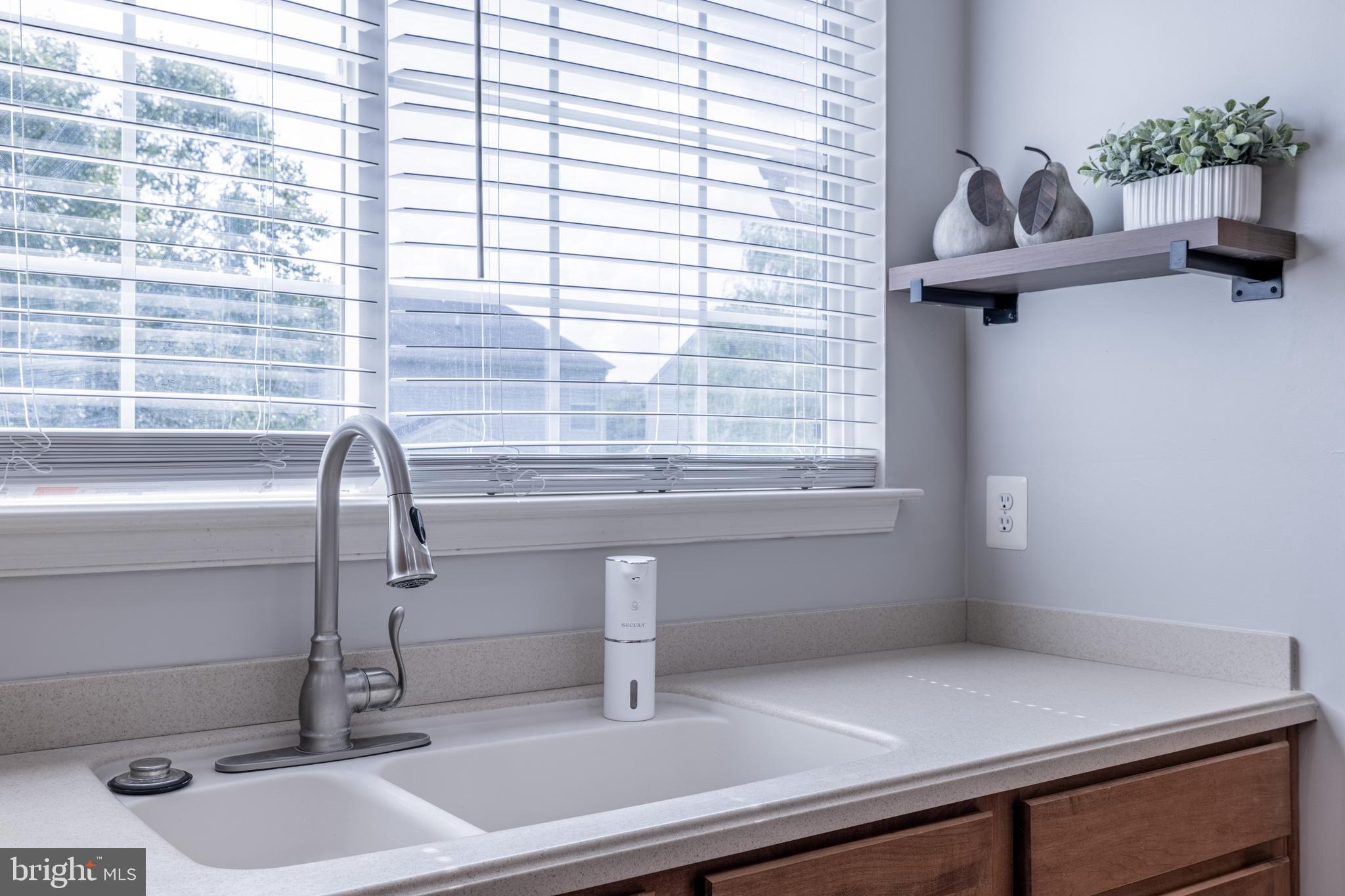 NORTH BROOK - Residential