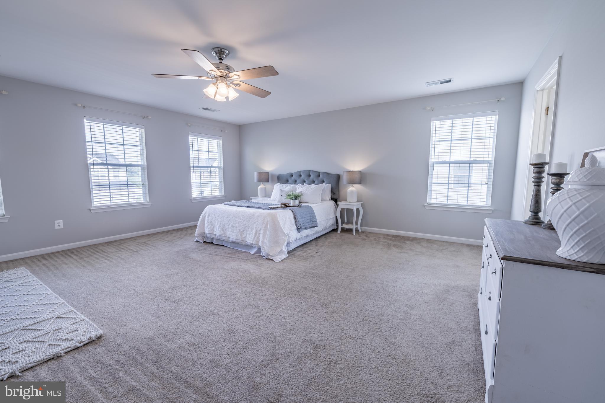 NORTH BROOK - Residential