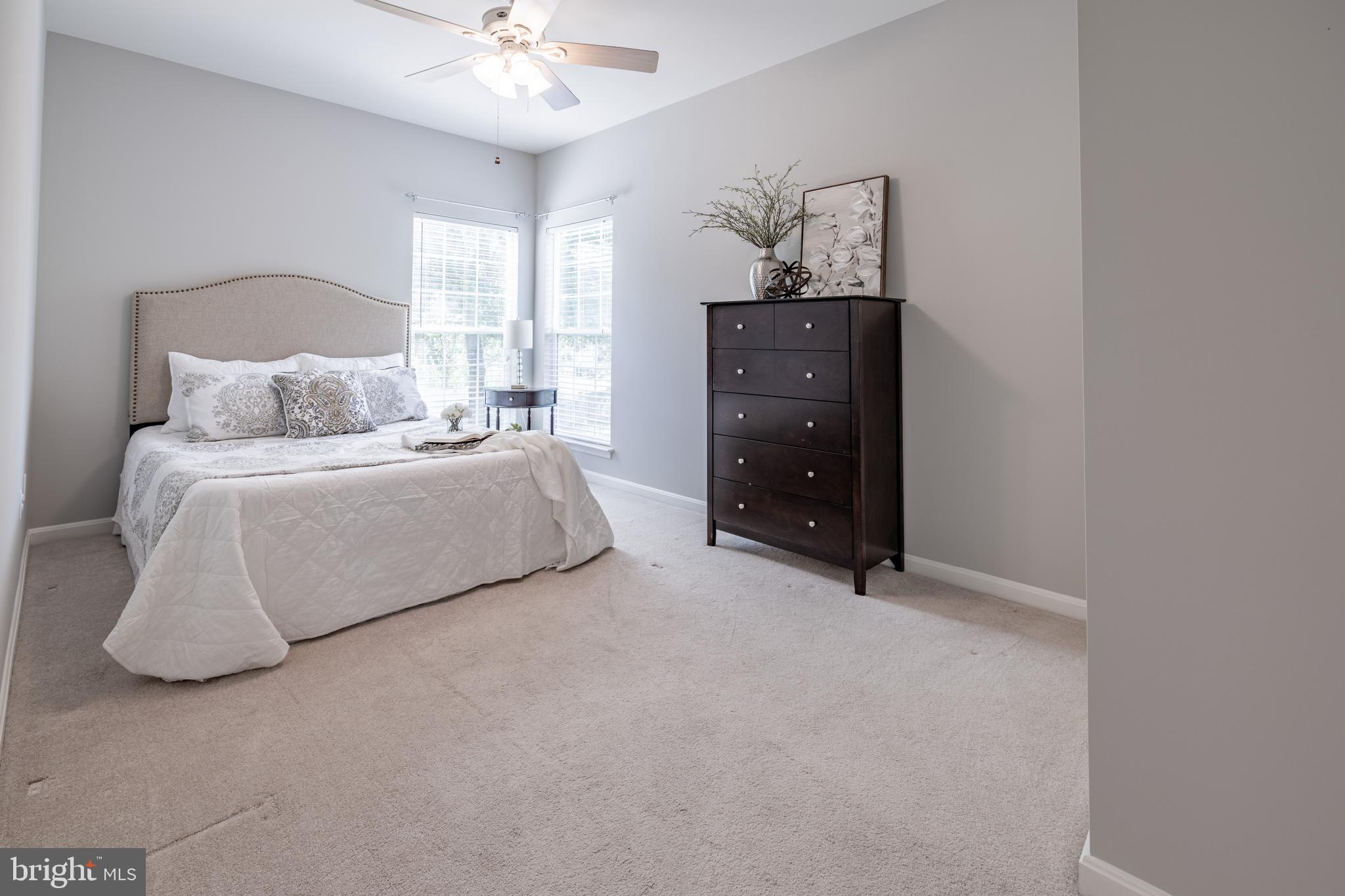 NORTH BROOK - Residential