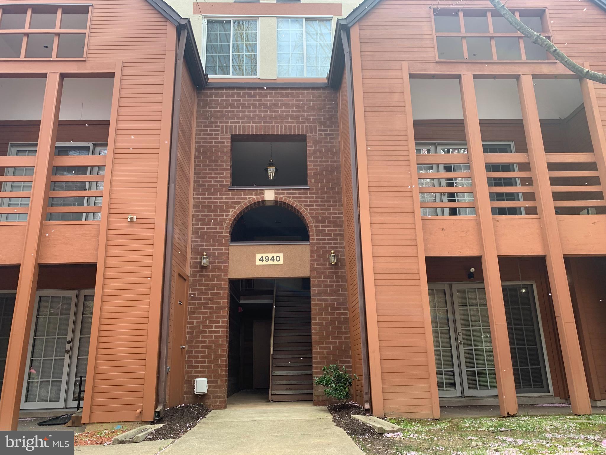 HEATHERFIELD - Residential Lease