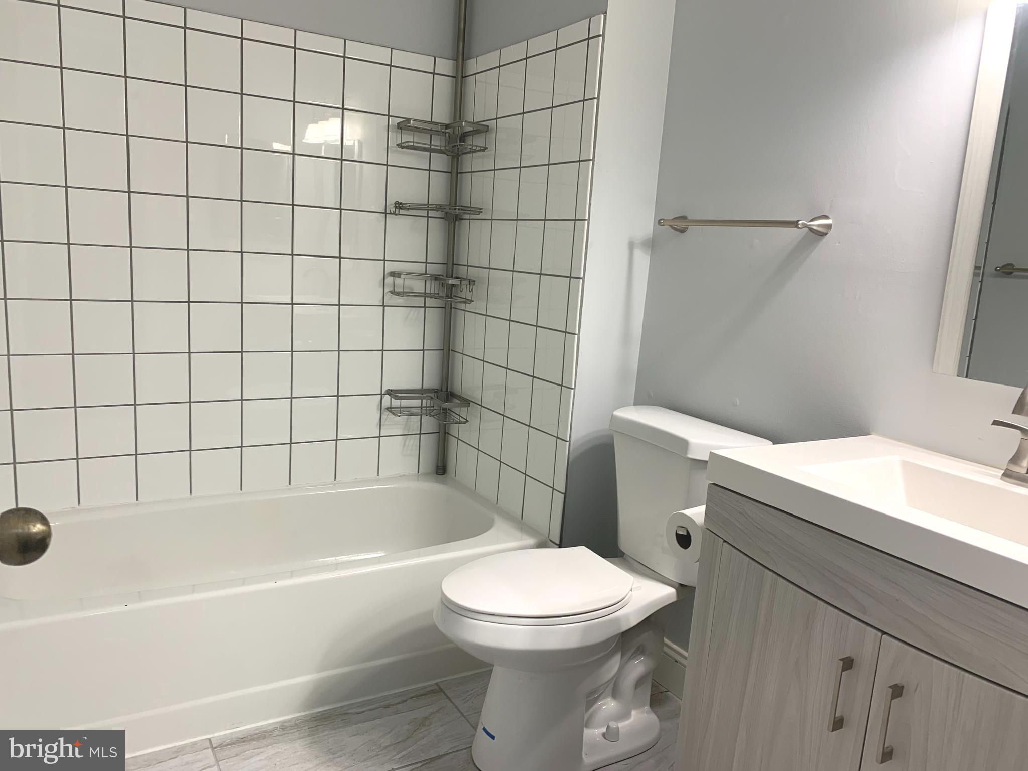 HEATHERFIELD - Residential Lease