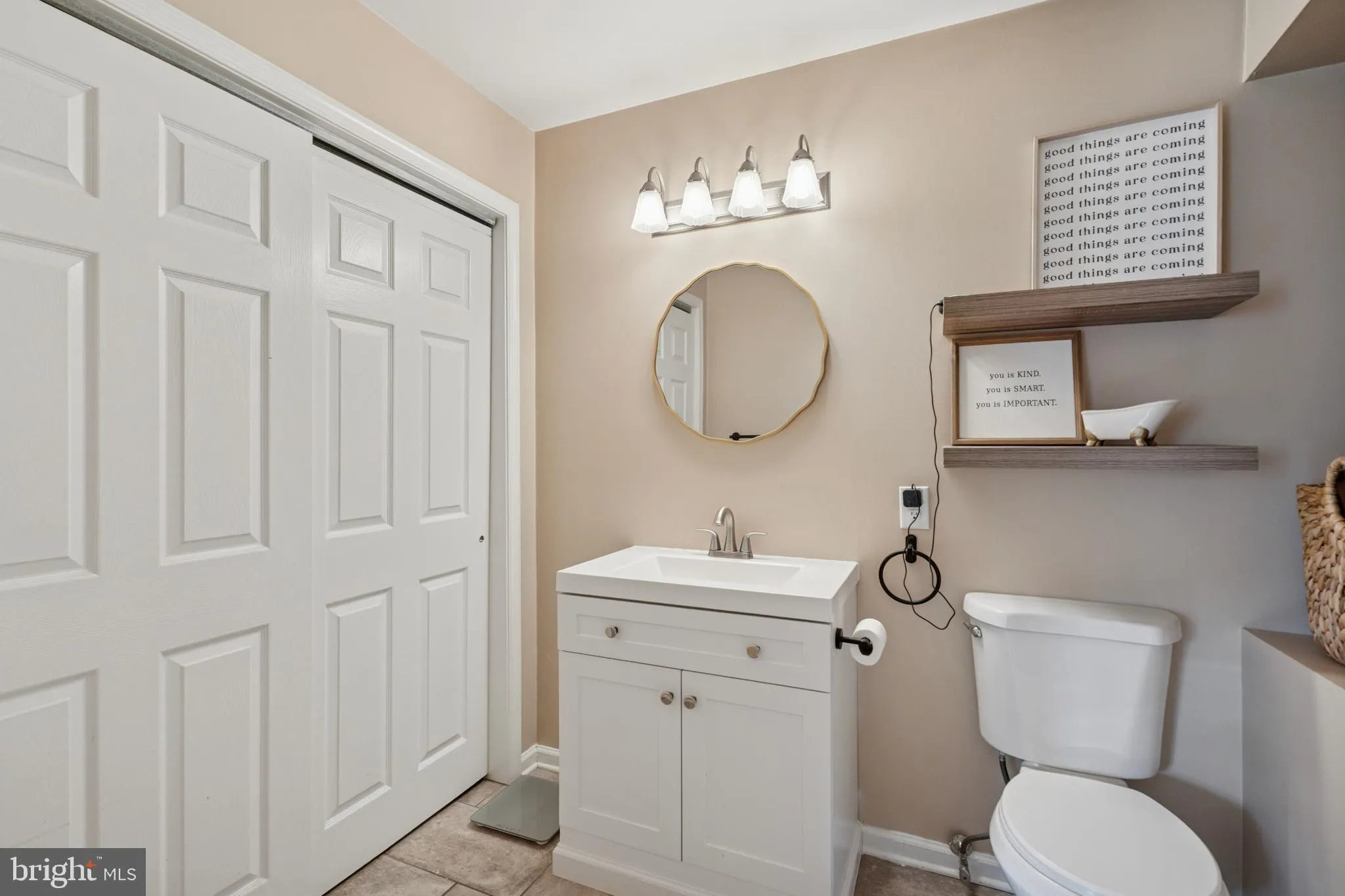 Newtown, Pennsylvania 18940, United States, 2 Bedrooms Bedrooms, ,2 BathroomsBathrooms,Residential,Pending,181419